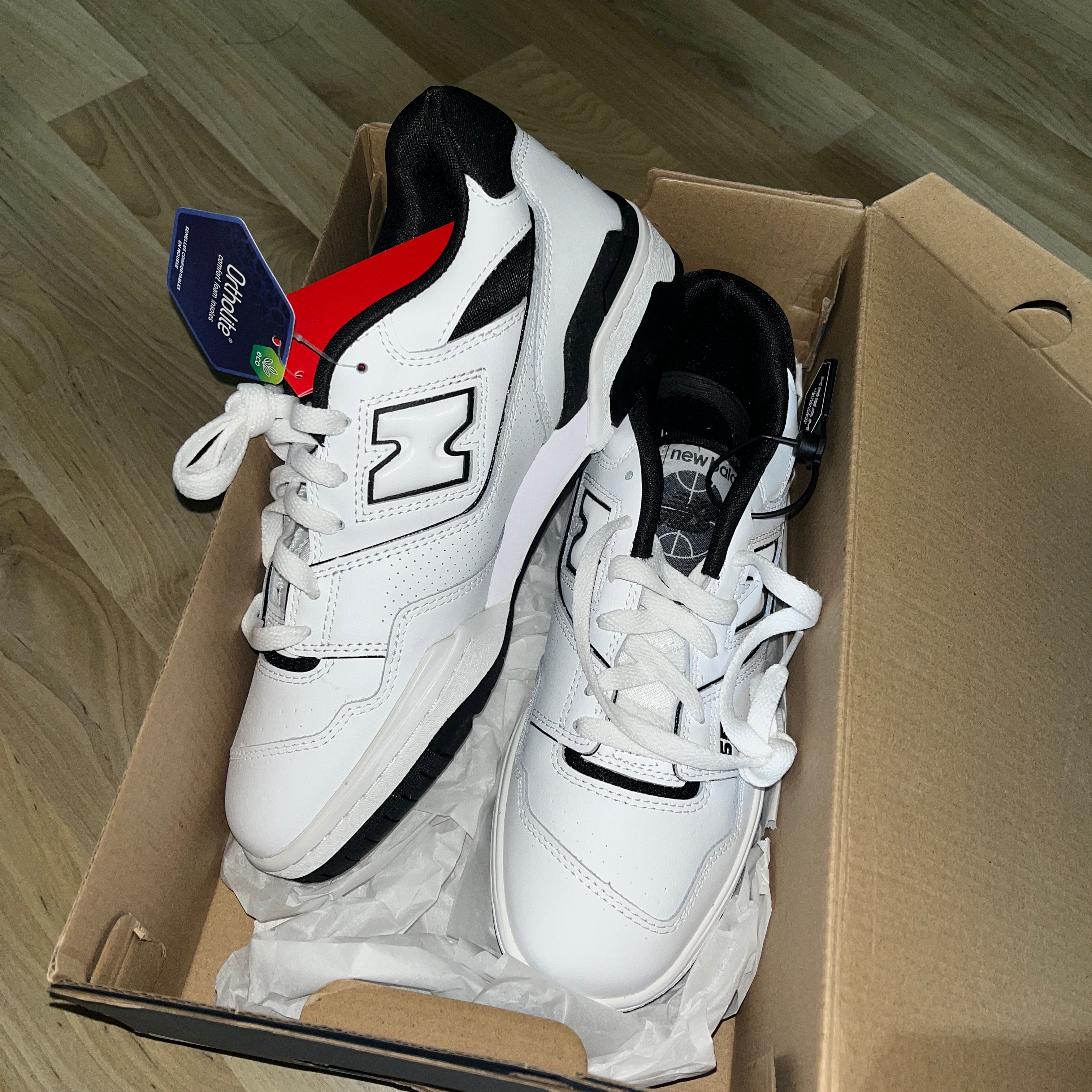 New Balance 550 White Grey - 2E Wide 착용 스타일
