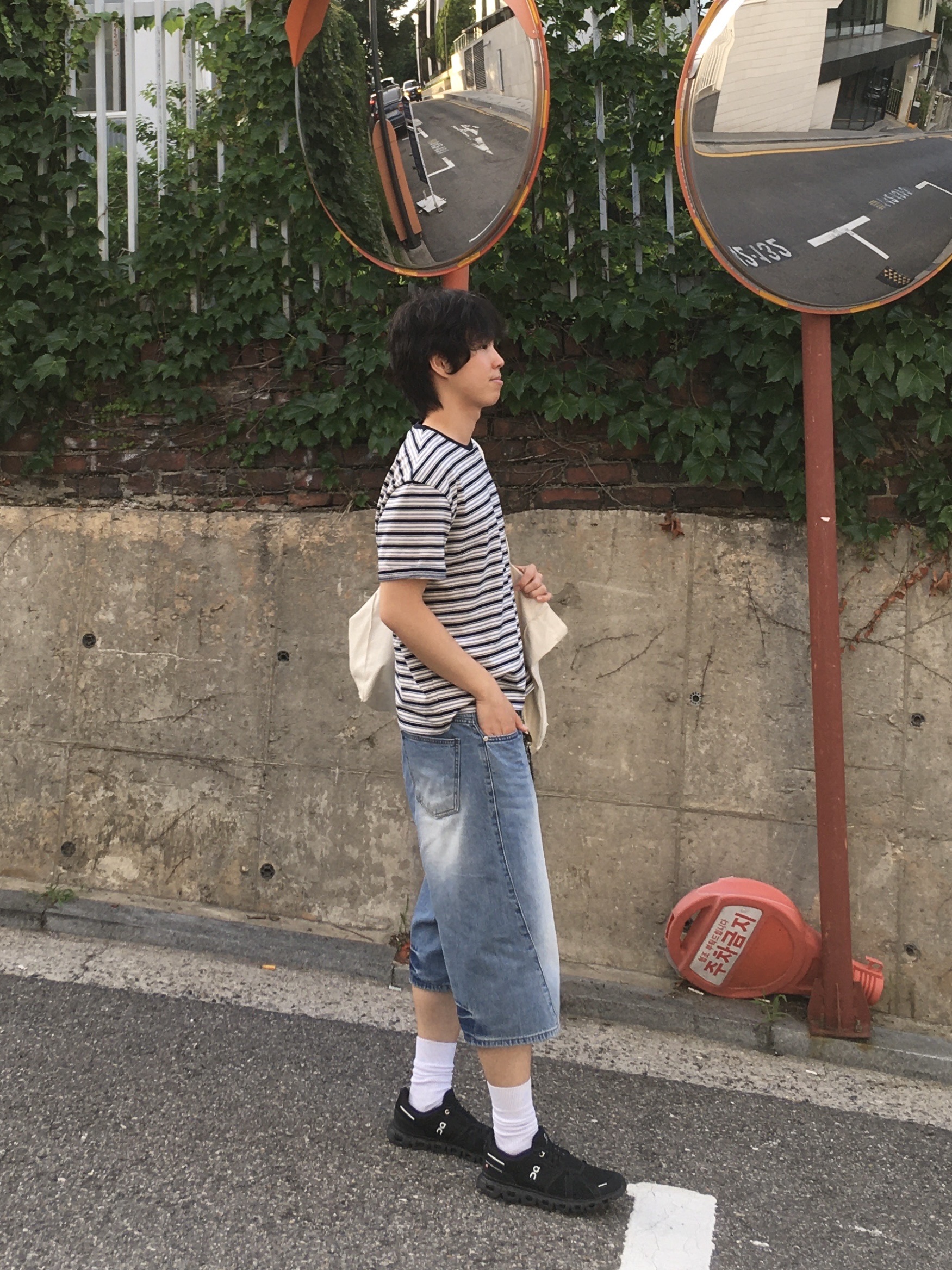 On Running Cloud 6 Black 착용 스타일 - 5