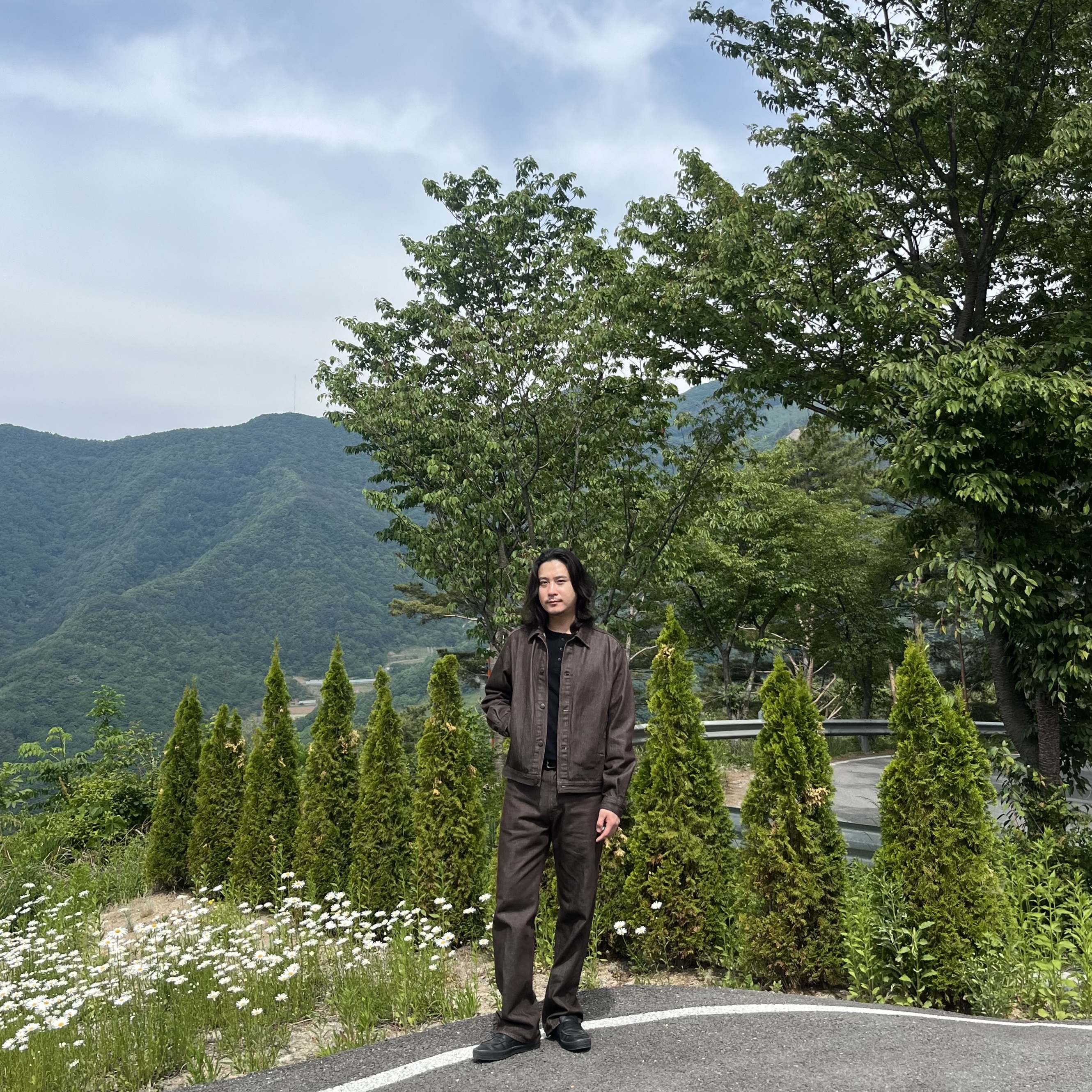 Auralee Washed Hard Twist Denim Blouson Brown - 21AW, Auralee Hard Twist Denim 5P Pants Brown - 21AW 착용 스타일