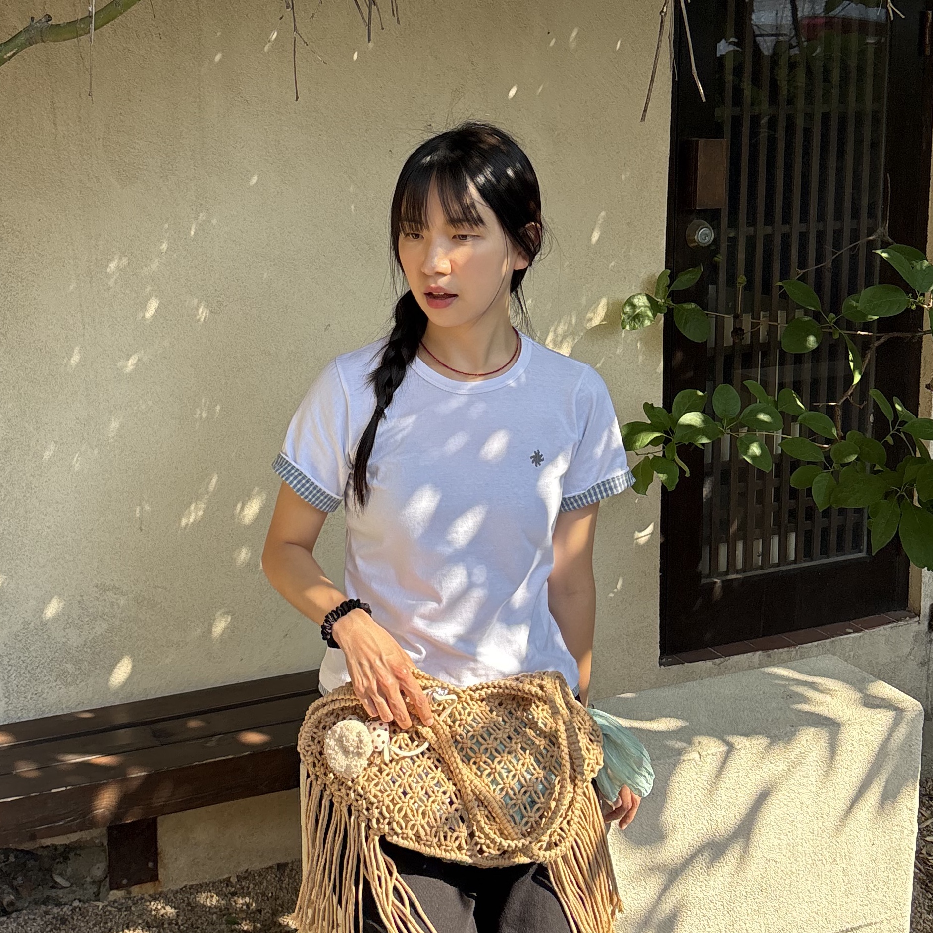 SLOW RECORD HOUSE Layered Check Roll-Up T-Shirt White 착용 스타일