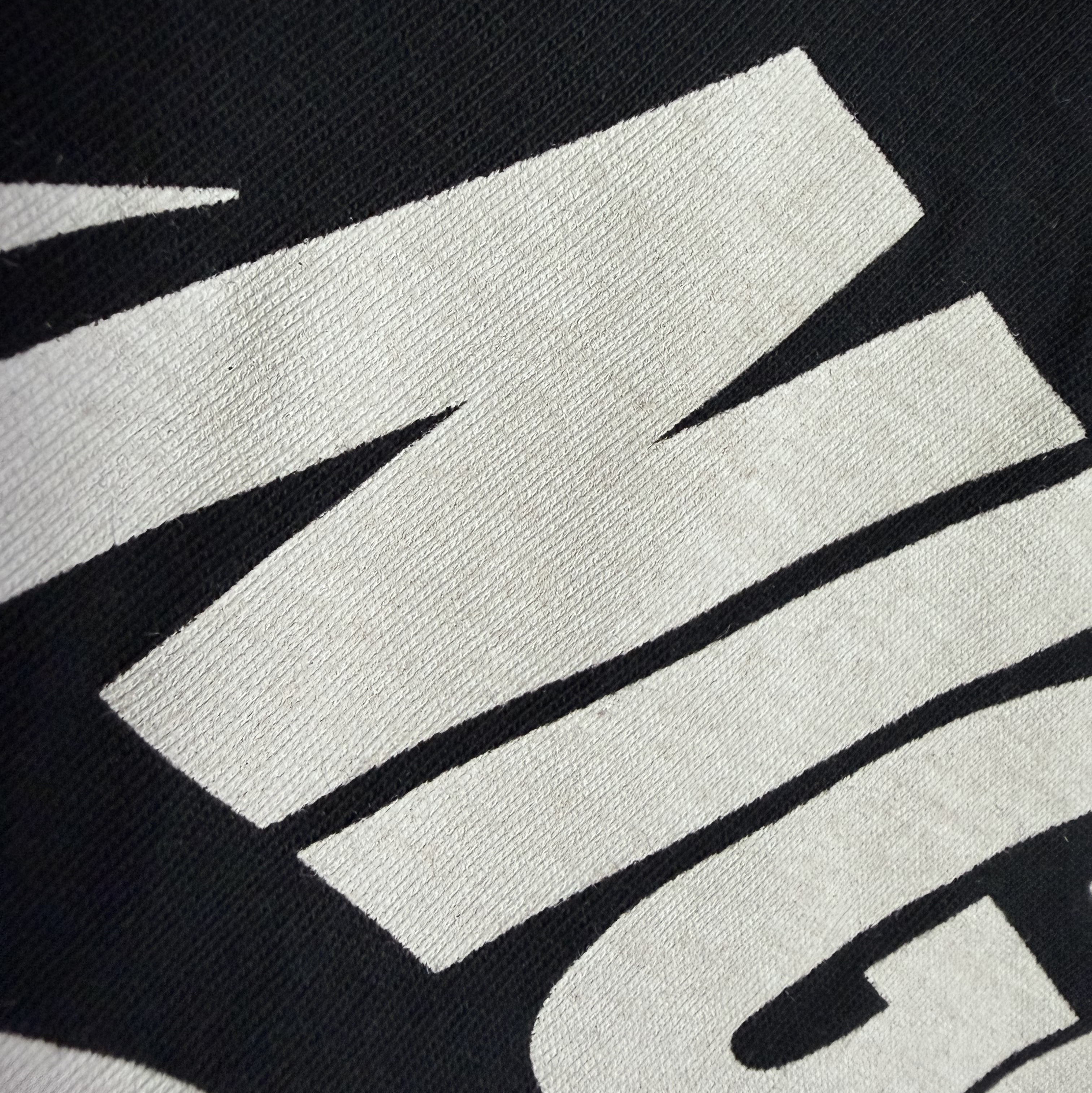 Nike x Nigo T-Shirt Black (FV5943-010) 착용 스타일 - 2