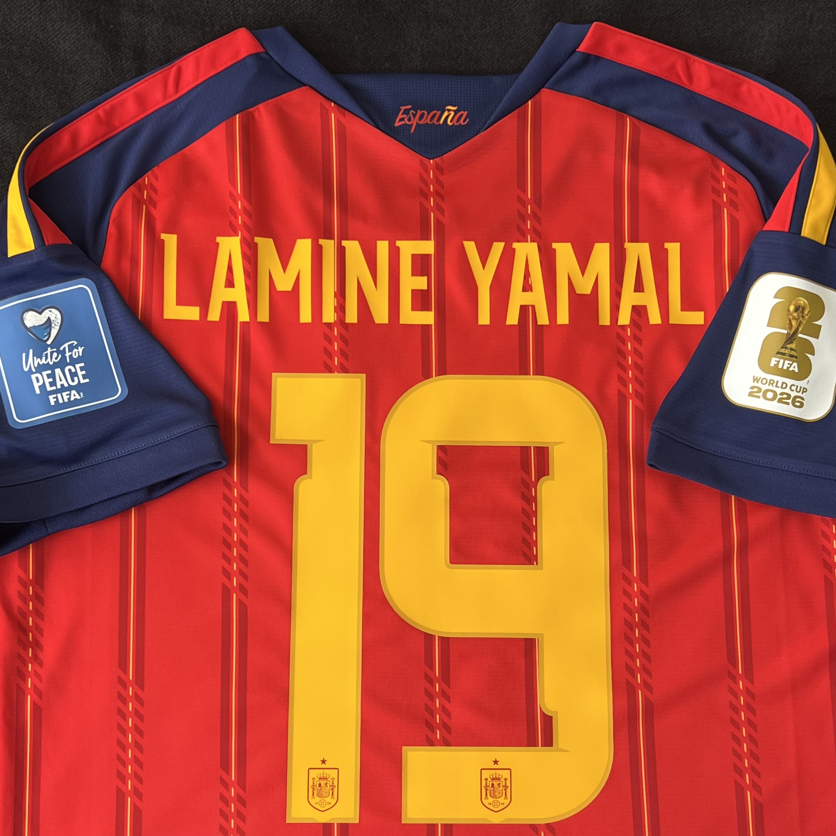 Adidas Spain 2026 Home Jersey Vivid Red - KR Sizing (Non Marking Ver.) 착용 스타일
