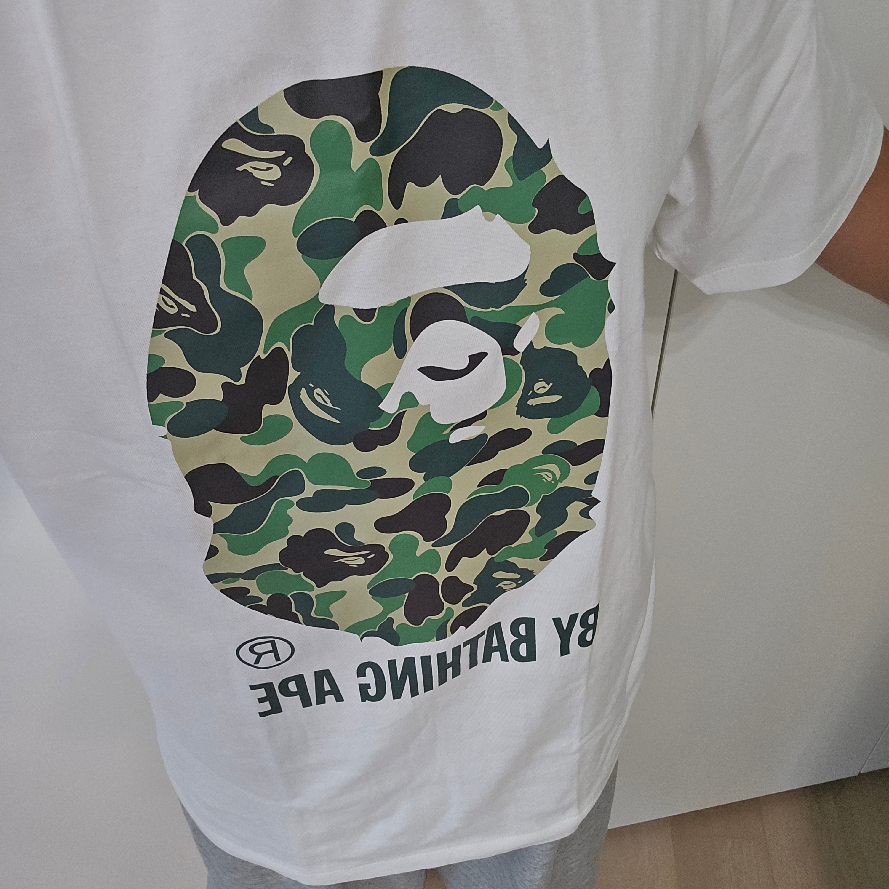 BAPE ABC Camo By Bathing Ape T-Shirt White Green 착용 스타일