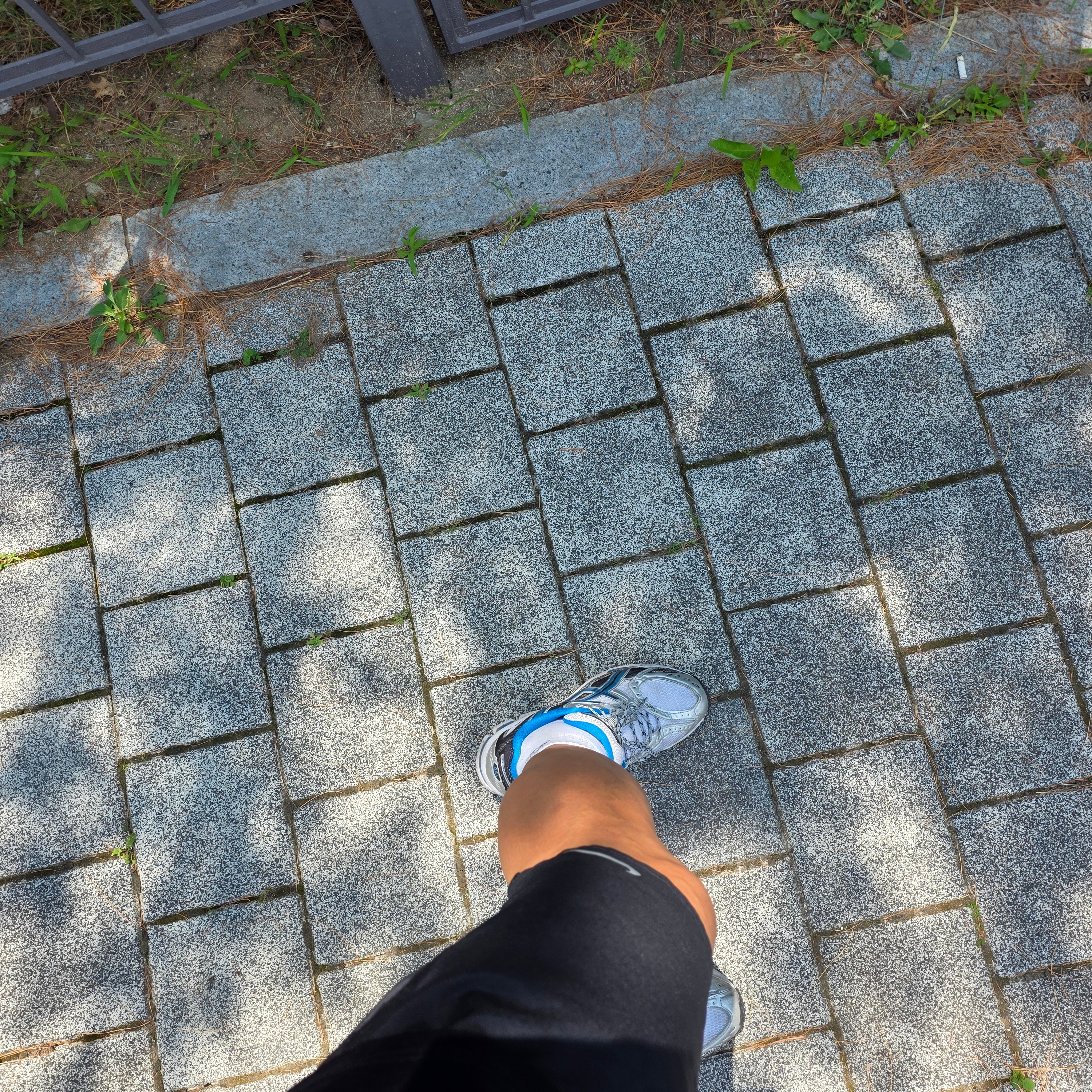 Asics Gel-Nimbus 10.1 White Directoire Blue 착용 스타일 - 1