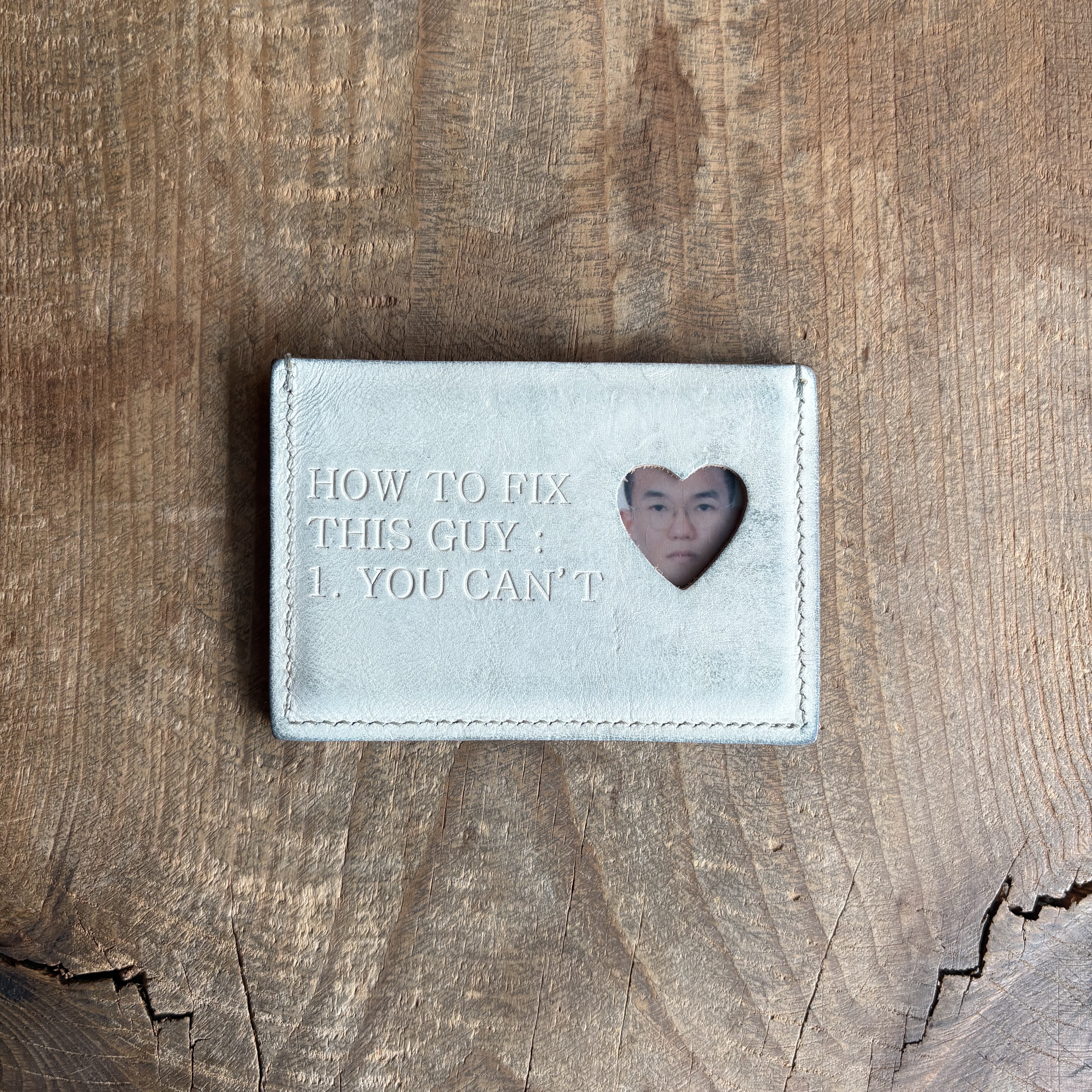 ERIIST Hot Guy Gift Wallet 착용 스타일