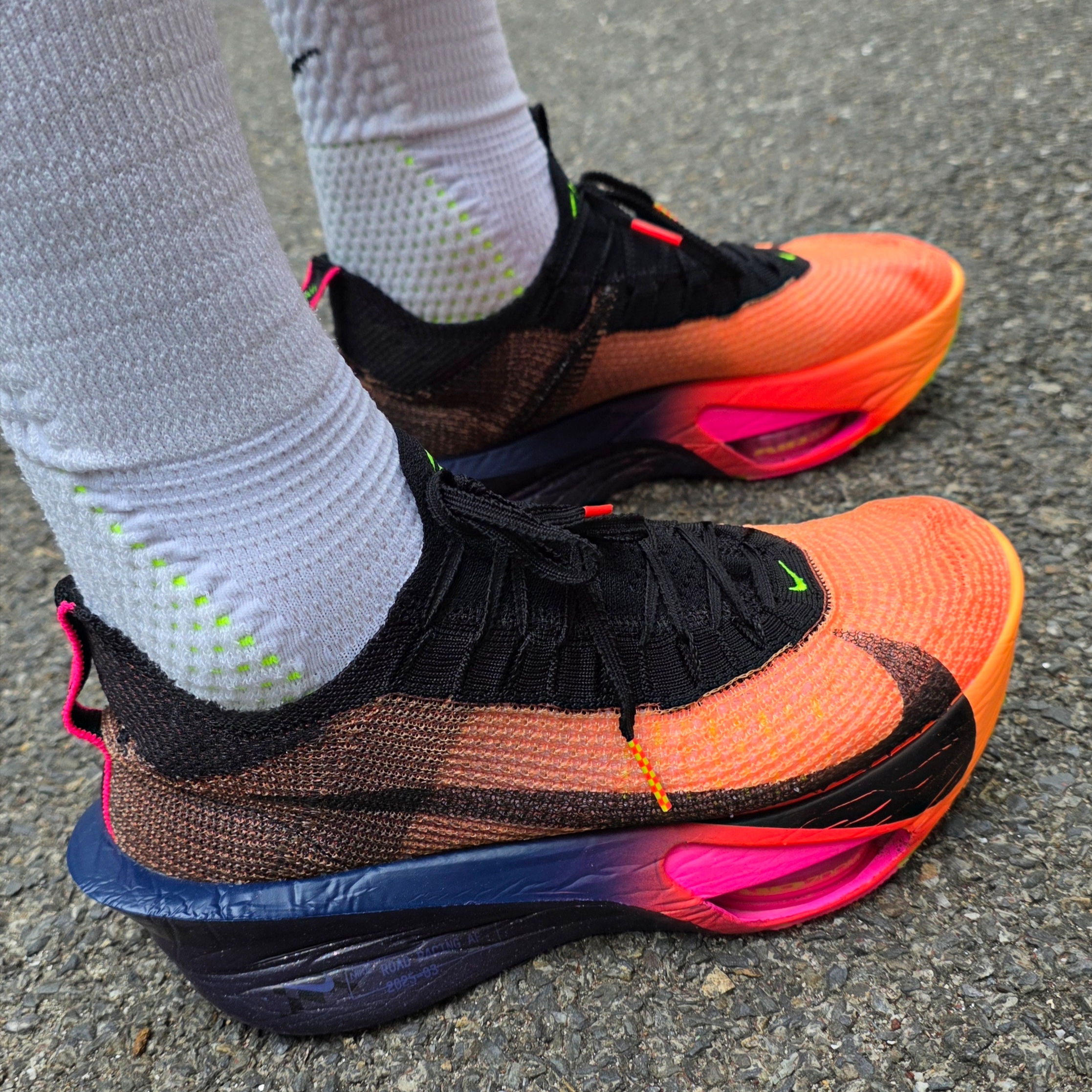 Nike Alphafly 3 Orange Pulse Purple Dynasty 착용 스타일