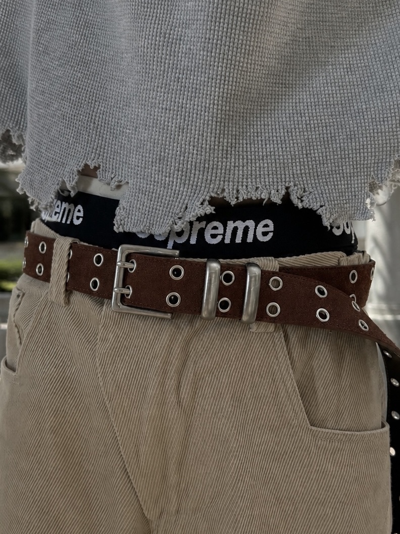 MJD Distressed Waffle Long Sleeve Melange Grey, Kamien Titan Bermuda Pants Beige 착용 스타일 - 4