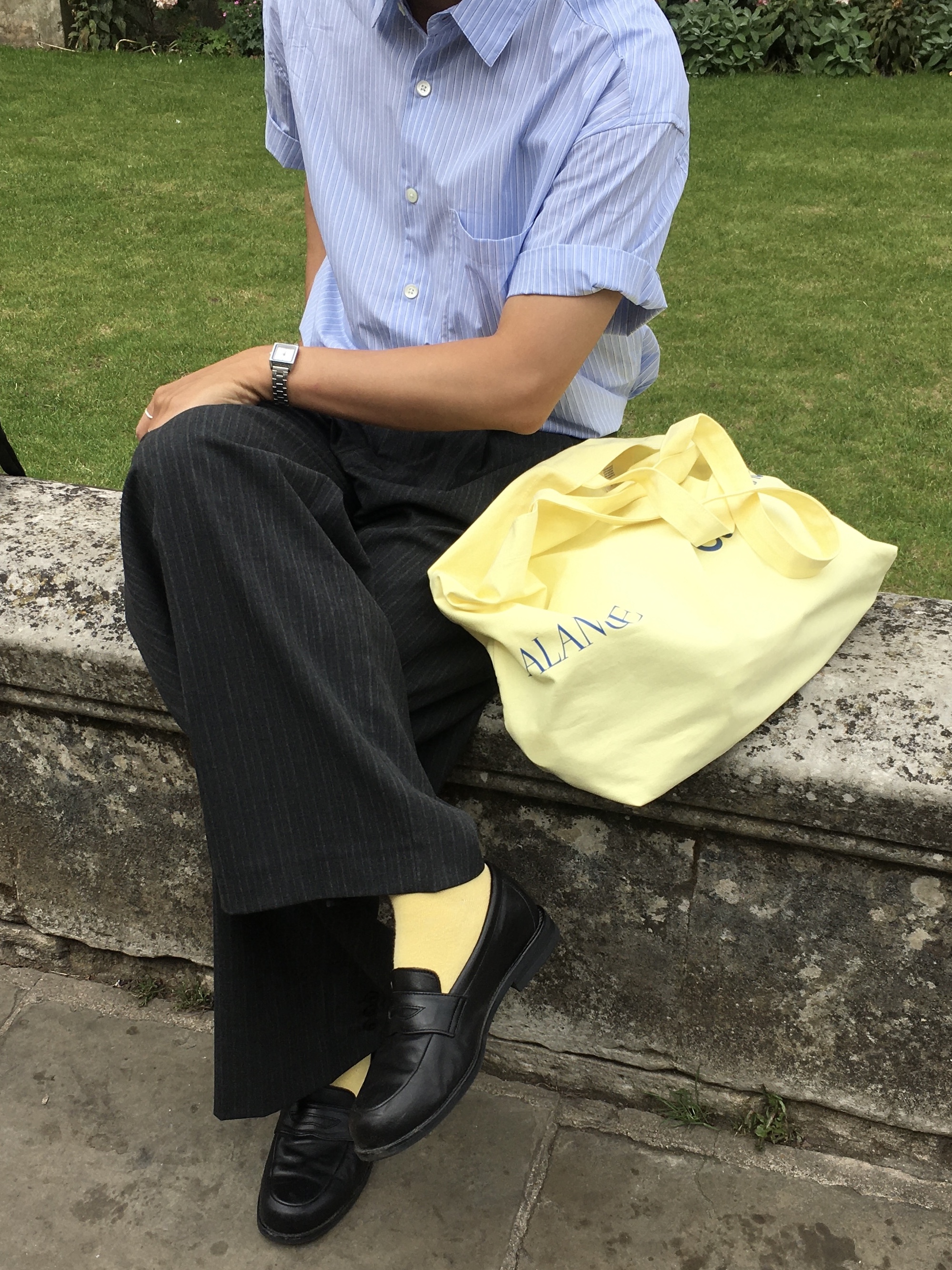 noun Daily Shirts Stripe Blue, noun Easeful Tote Bag Lemon 착용 스타일 - 3