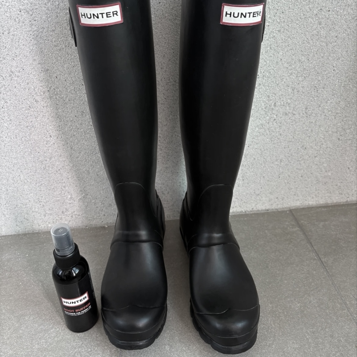 (W) Hunter Original Tall Rain Boots Black 착용 스타일