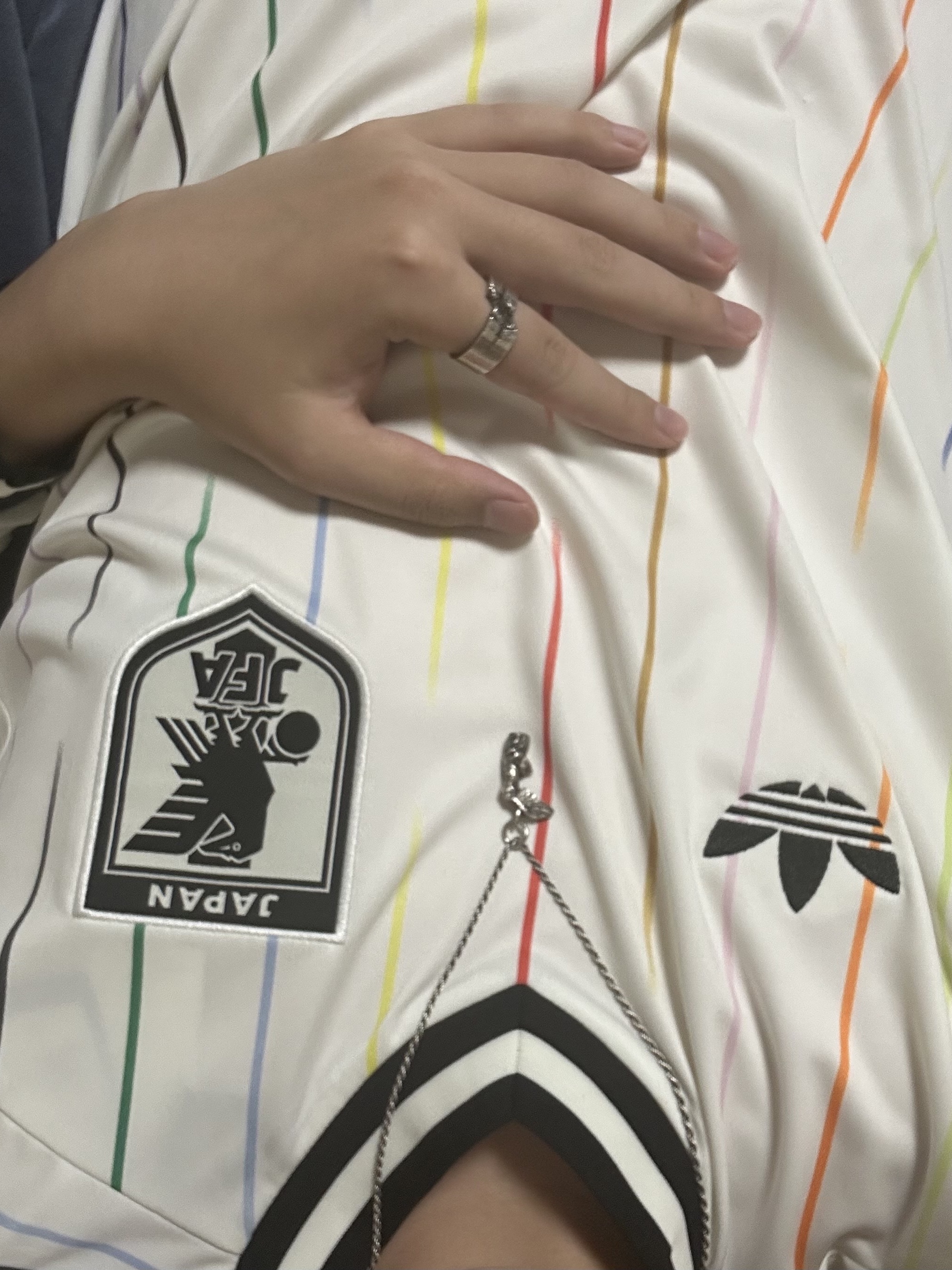 Adidas Japan 2026 Away Long Sleeve Jersey Off White Black - KR Sizing (Non Marking Ver.) 착용 스타일 - 3