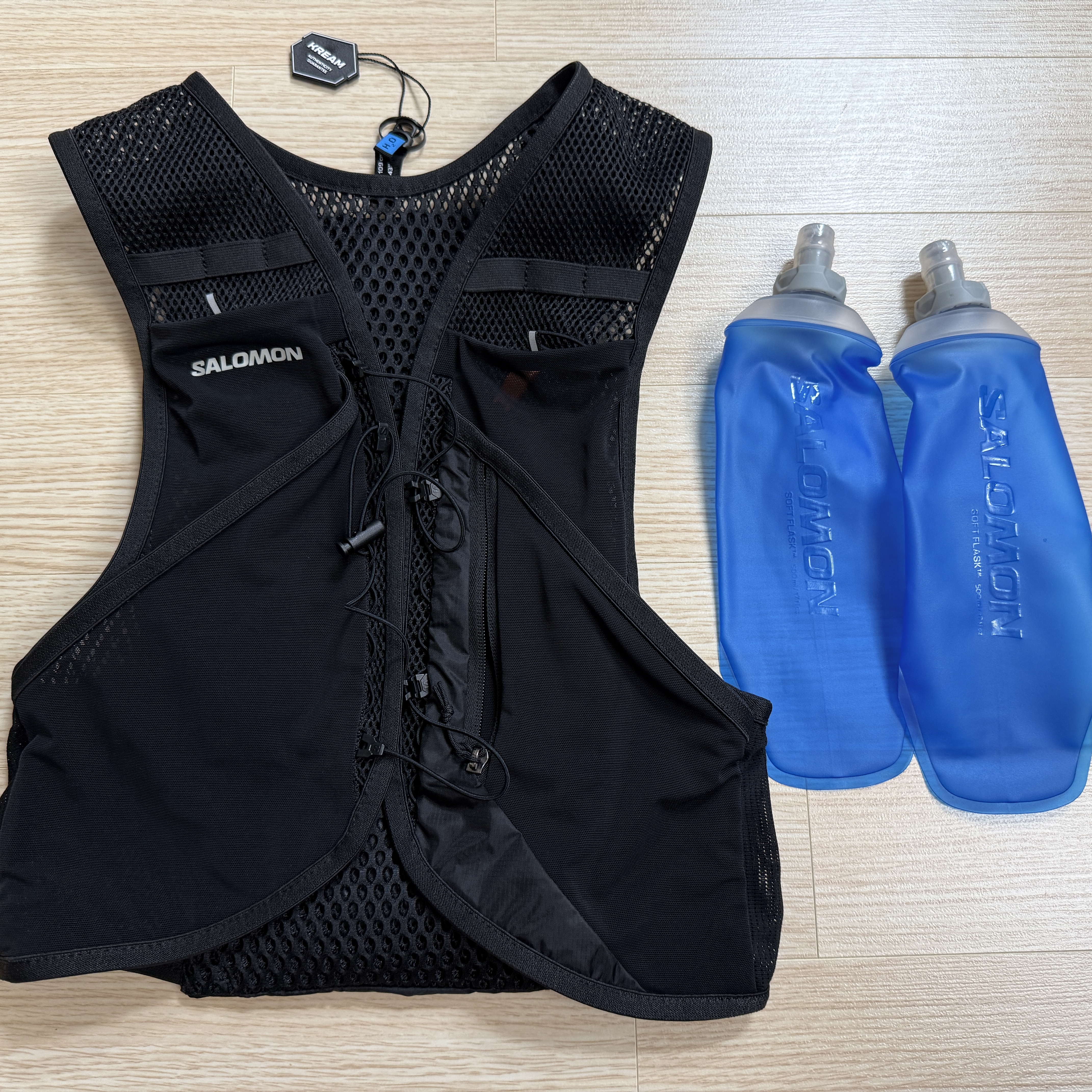Salomon Active Skin 4 Set Black Metal 착용 스타일 - 3