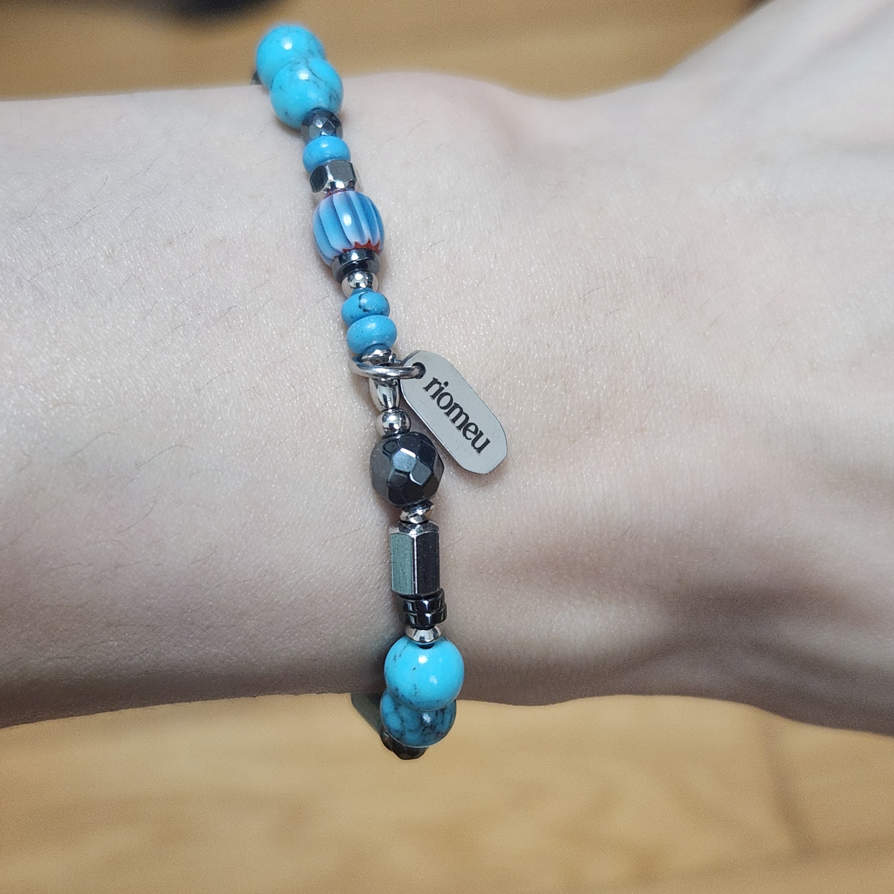 Riomeu Blanc Noir Venezia Bracelet Blue 착용 스타일