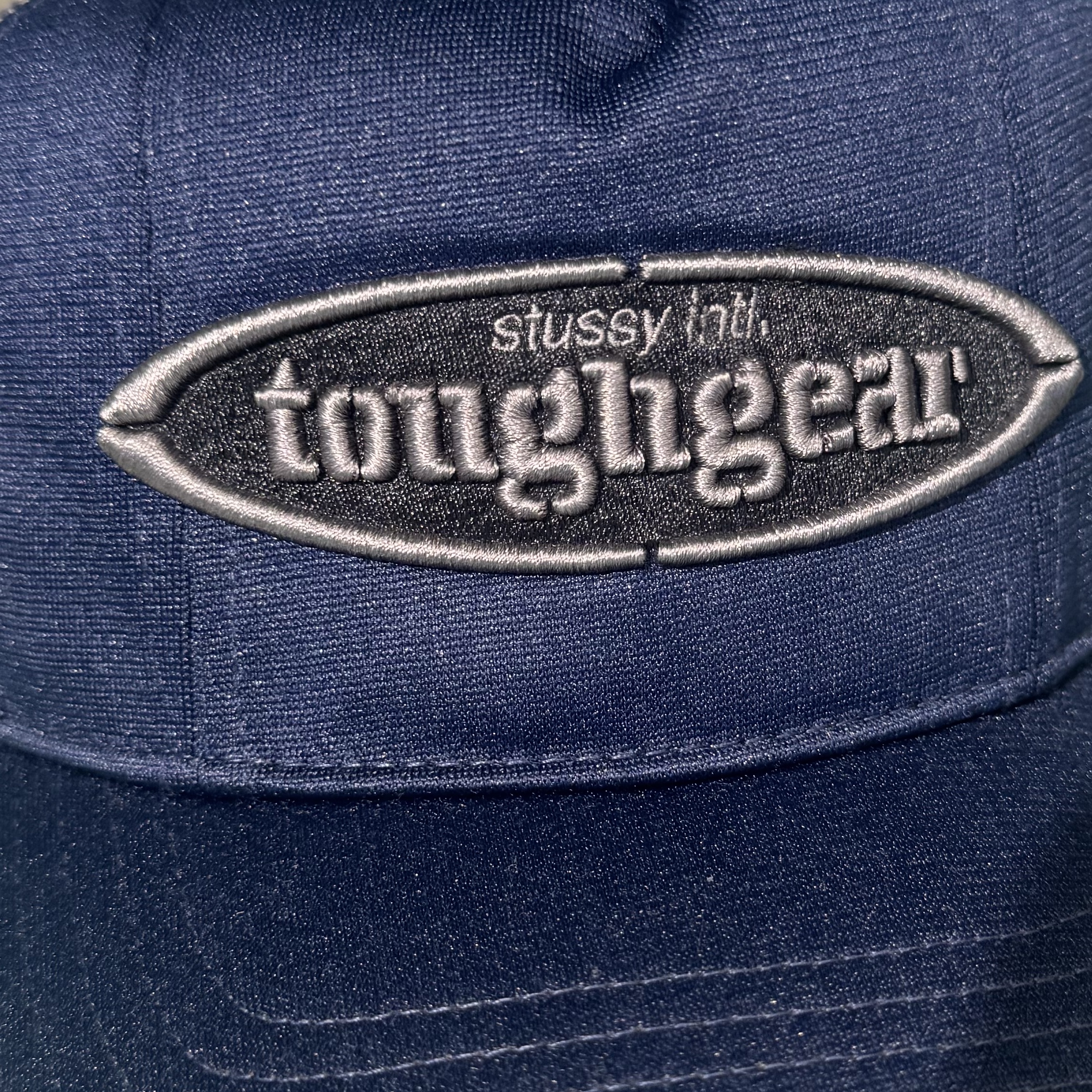 Stussy Tough Gear Trucker Navy 착용 스타일