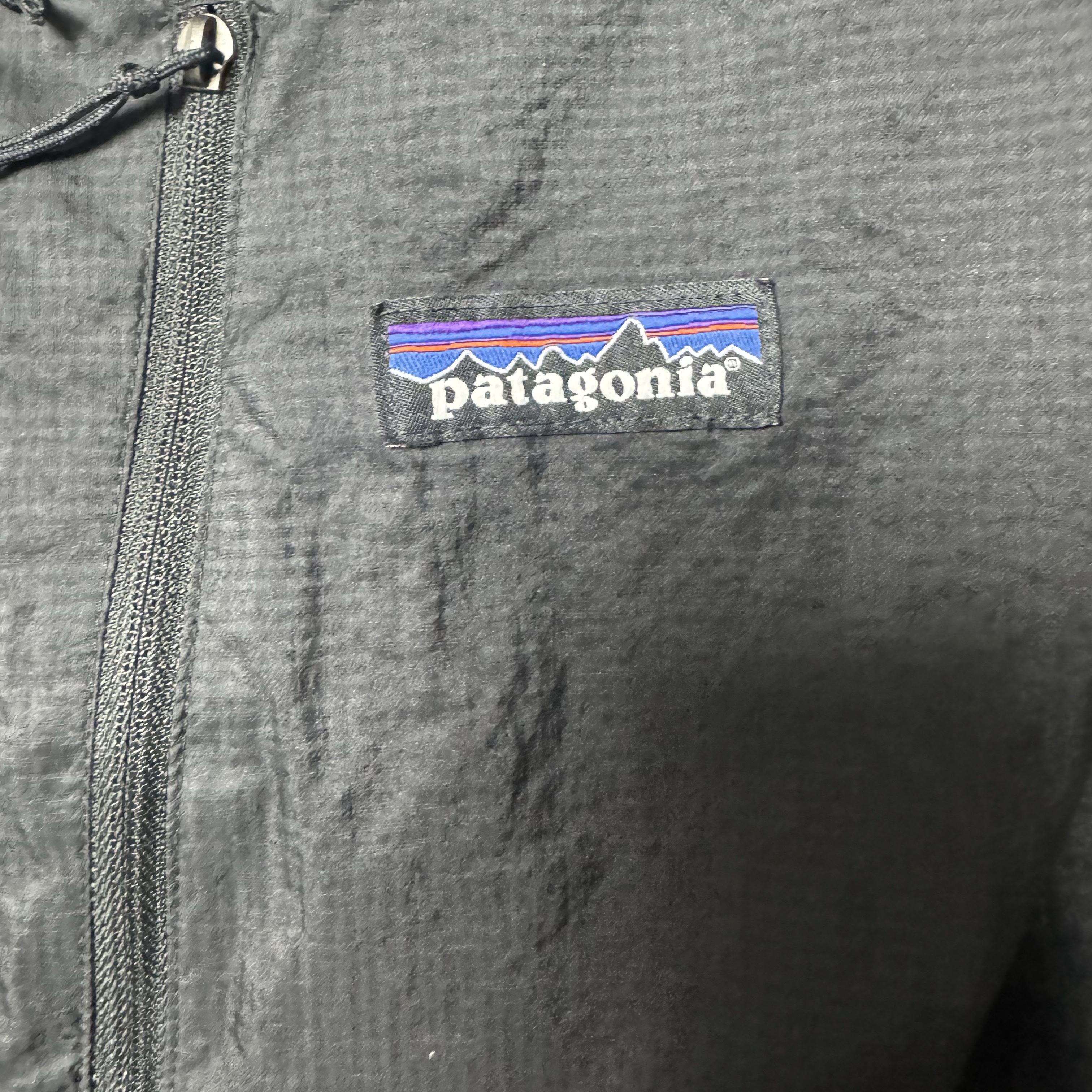 (W) Patagonia Granite Crest Rain Jacket Black 착용 스타일
