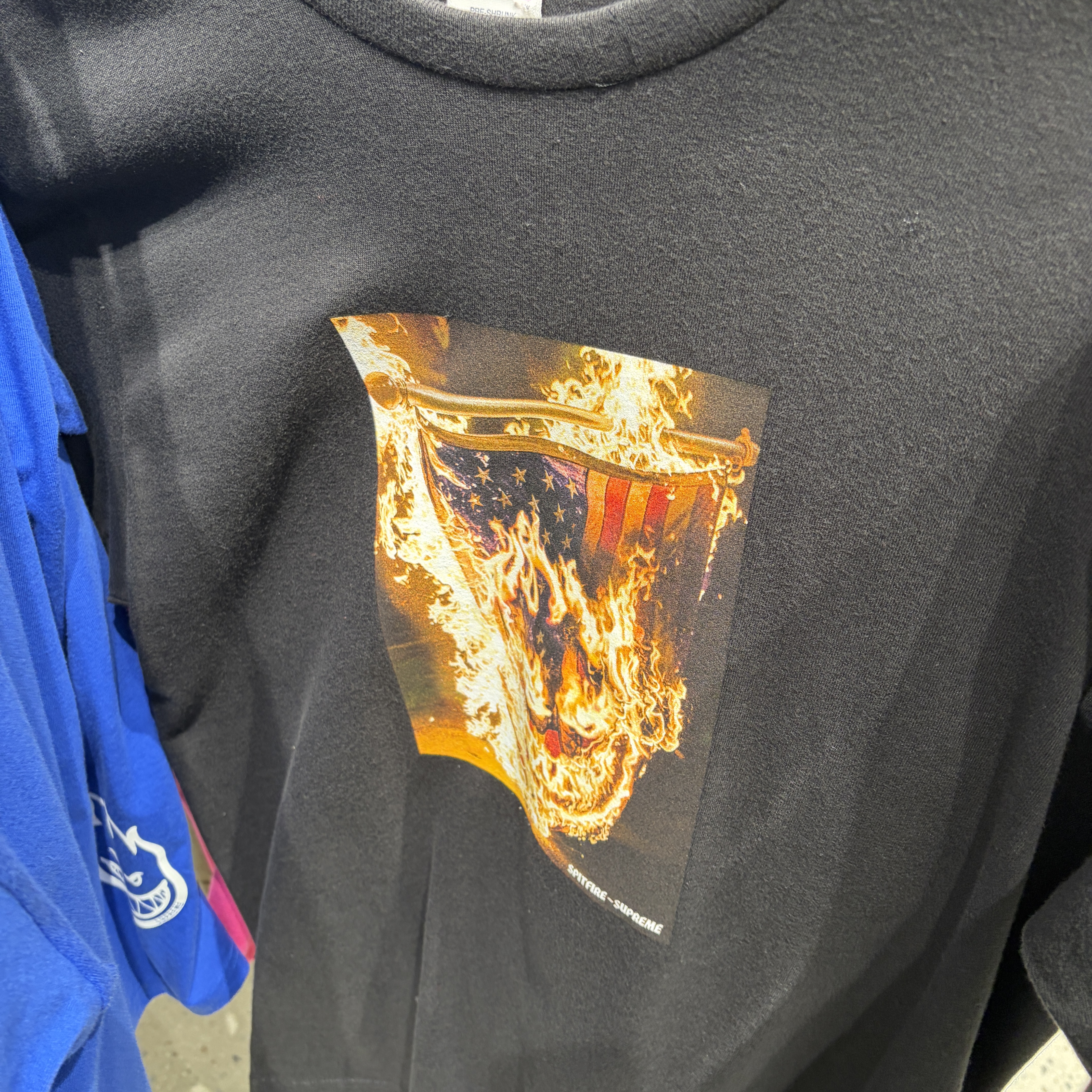 Supreme x Spitfire Flag T-Shirt Black - 26SS 착용 스타일