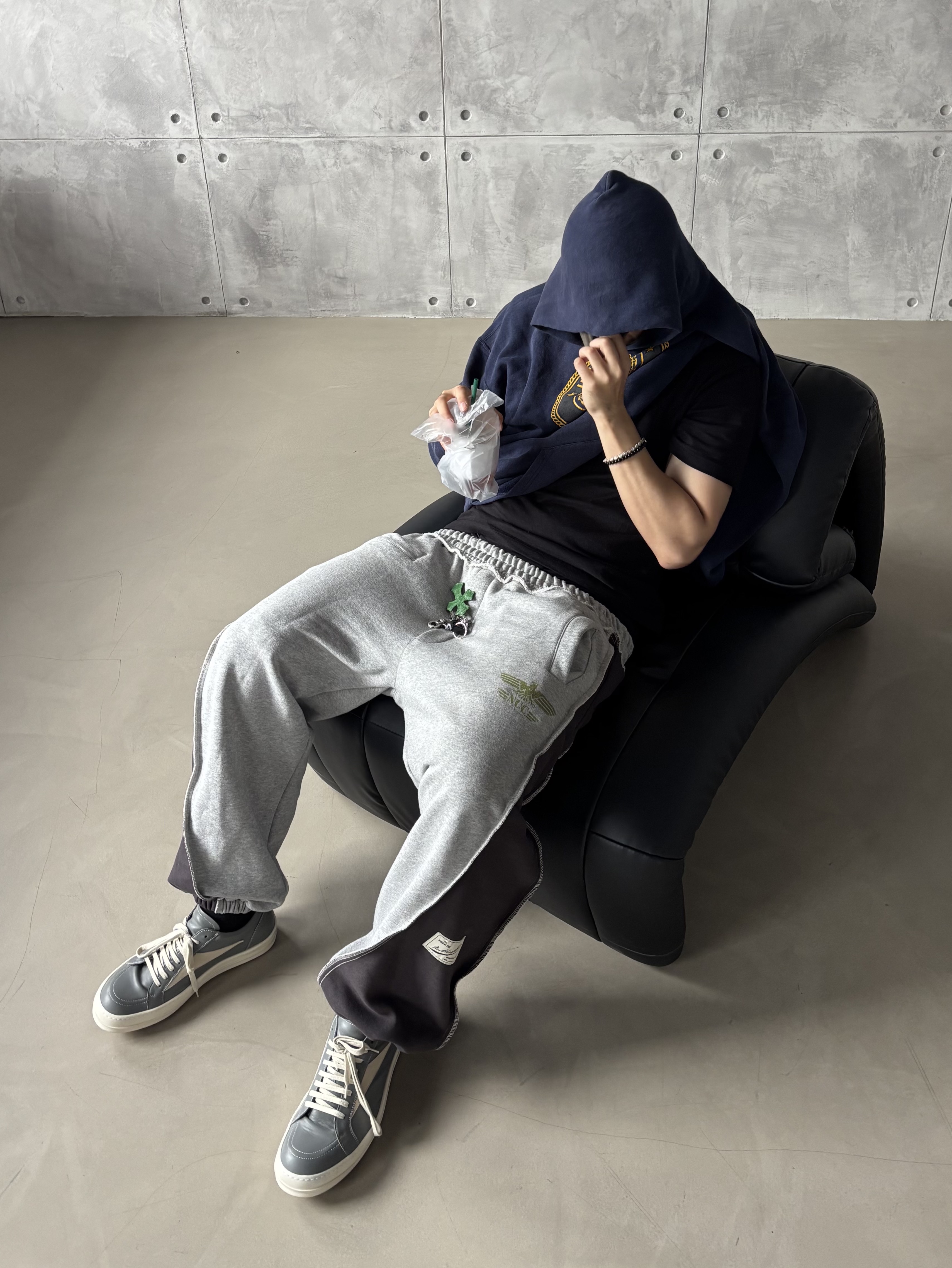 Rick Owens Vintage Sneakers Black Milk White, Rick Owens Vintage Sneaks Black Milk 착용 스타일 - 2