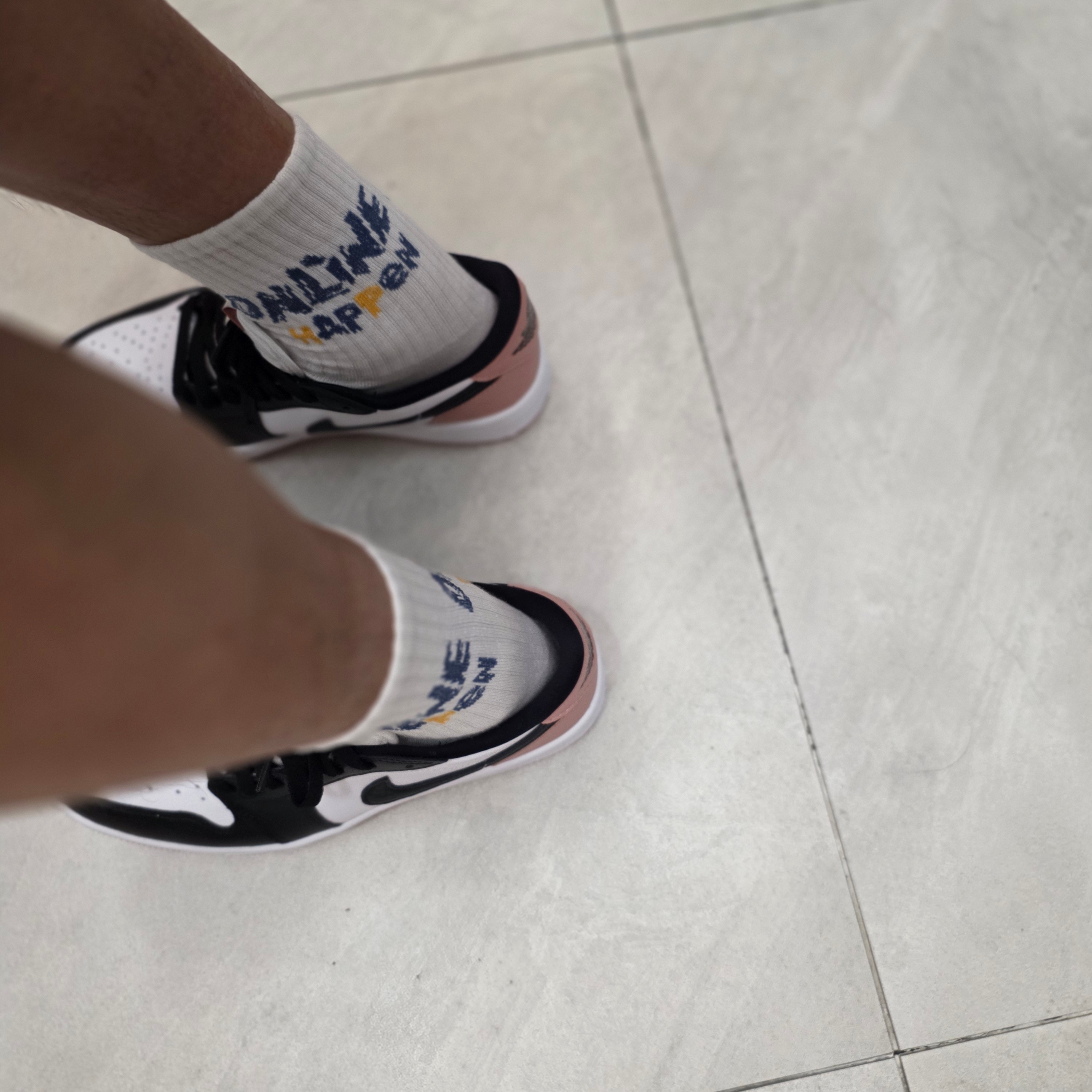 Jordan 1 Low Golf Rust Pink 착용 스타일 - 2