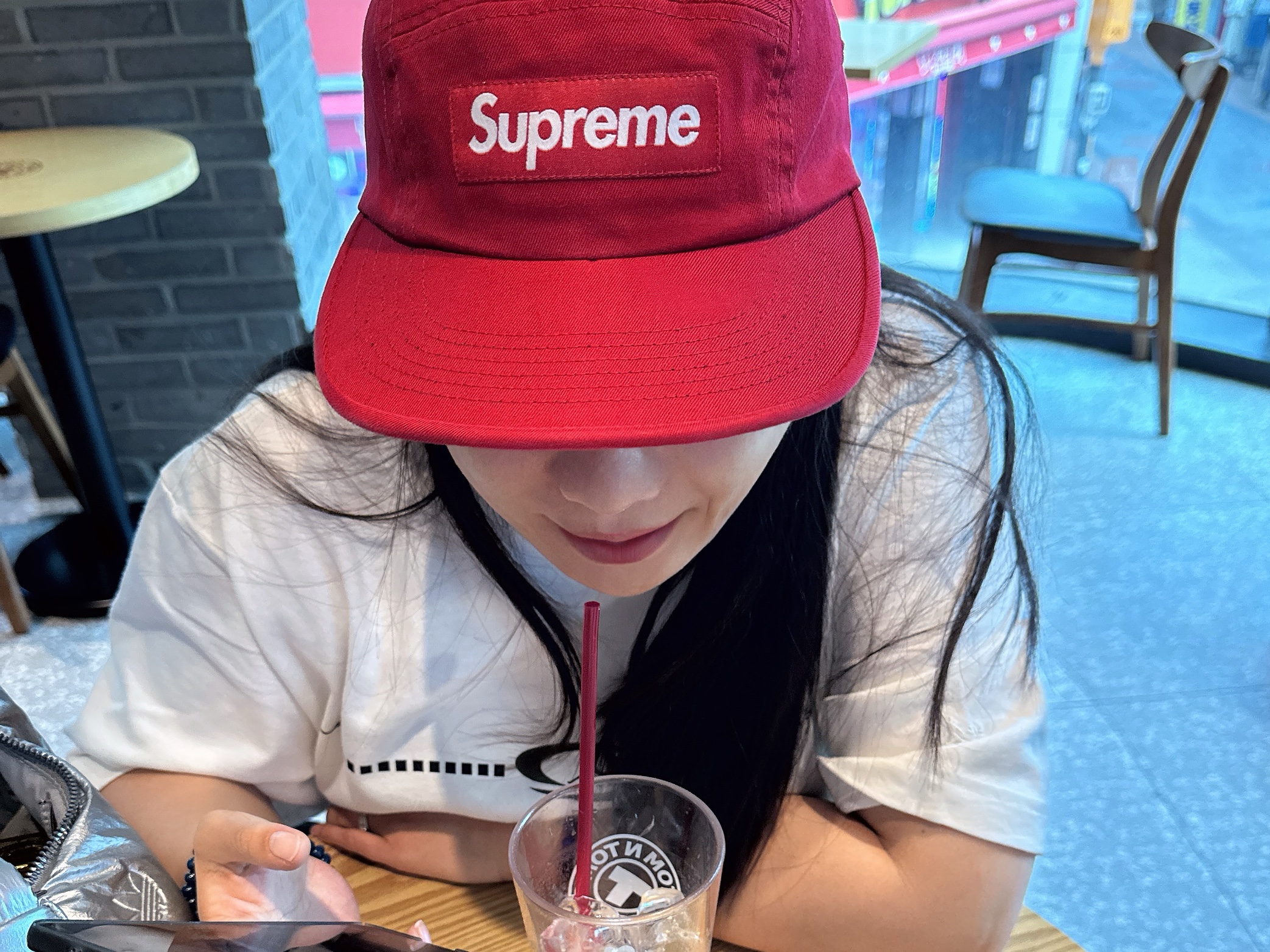 Supreme Washed Chino Twill Camp Cap Red - 26SS, Jordan x Travis Scott T-Shirts Sail (DZ5510-133) 착용 스타일