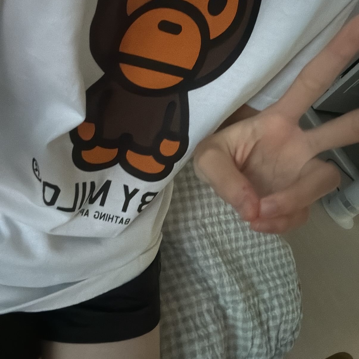 BAPE Baby Milo T-Shirt White 착용 스타일