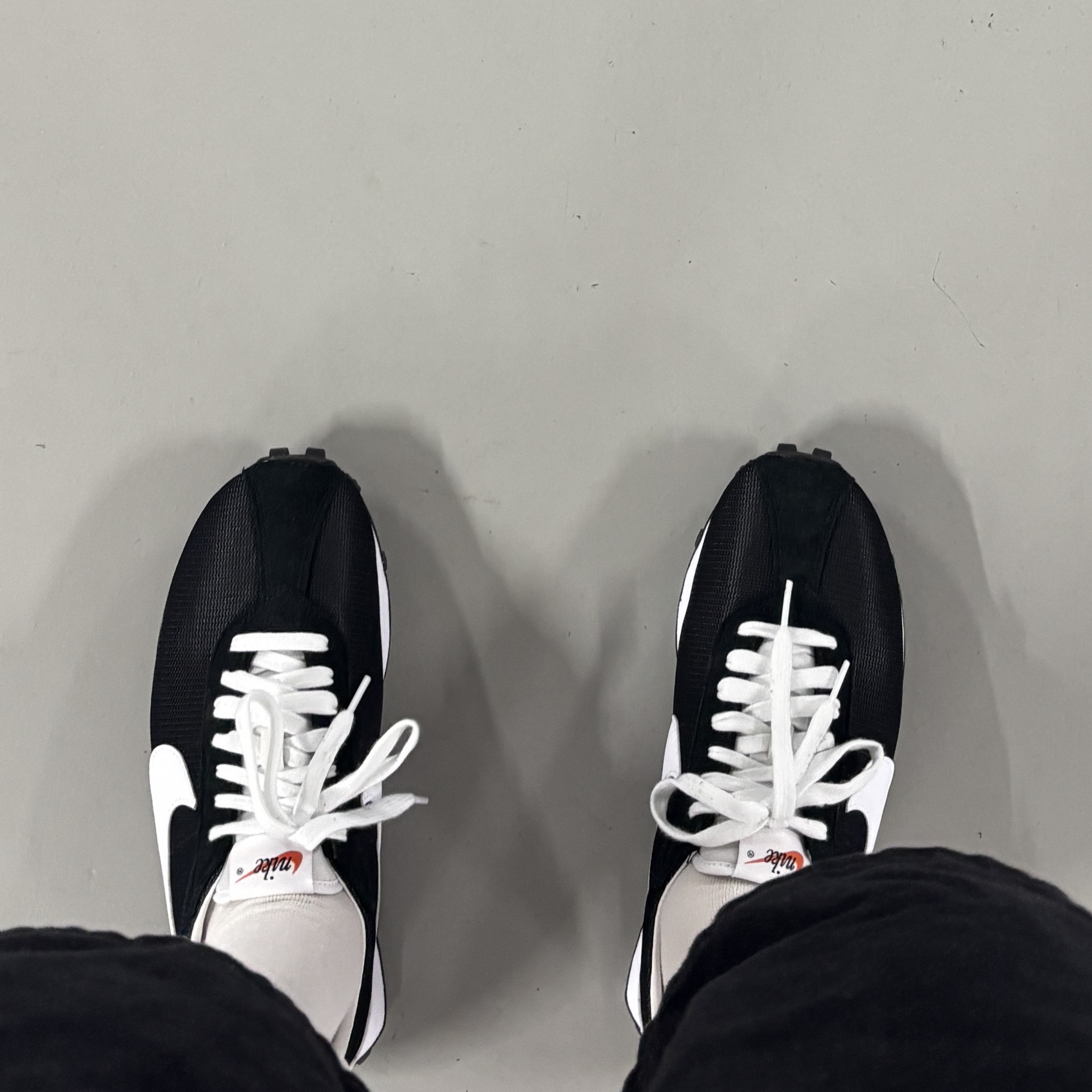 Nike LD-1000 Black White 착용 스타일