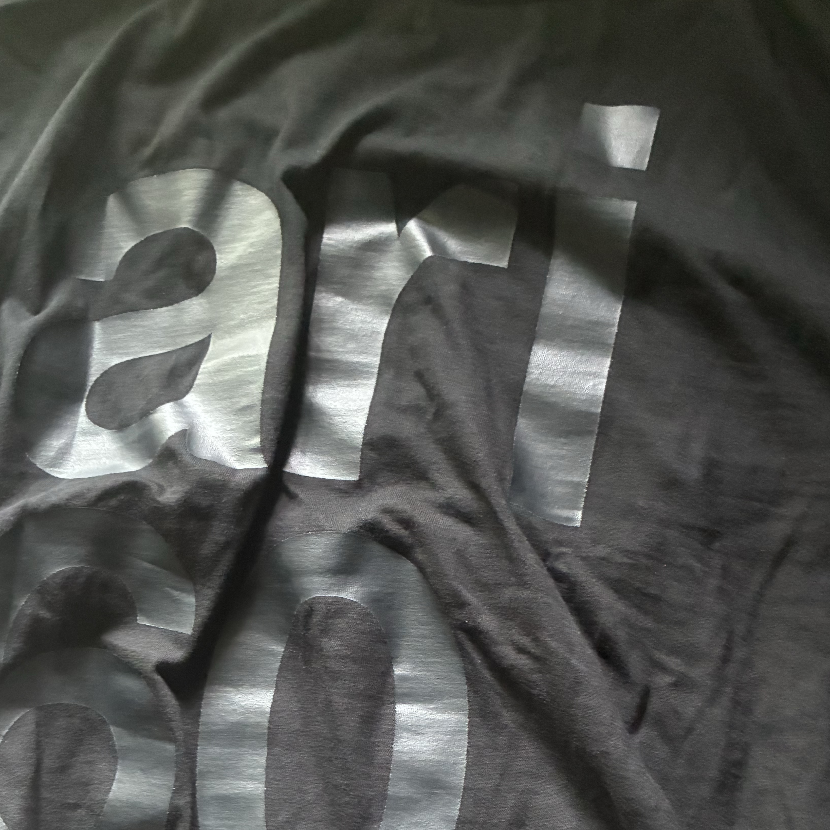 [KREAM 단독] Safarispot Basic Safari T-Shirt Black 착용 스타일