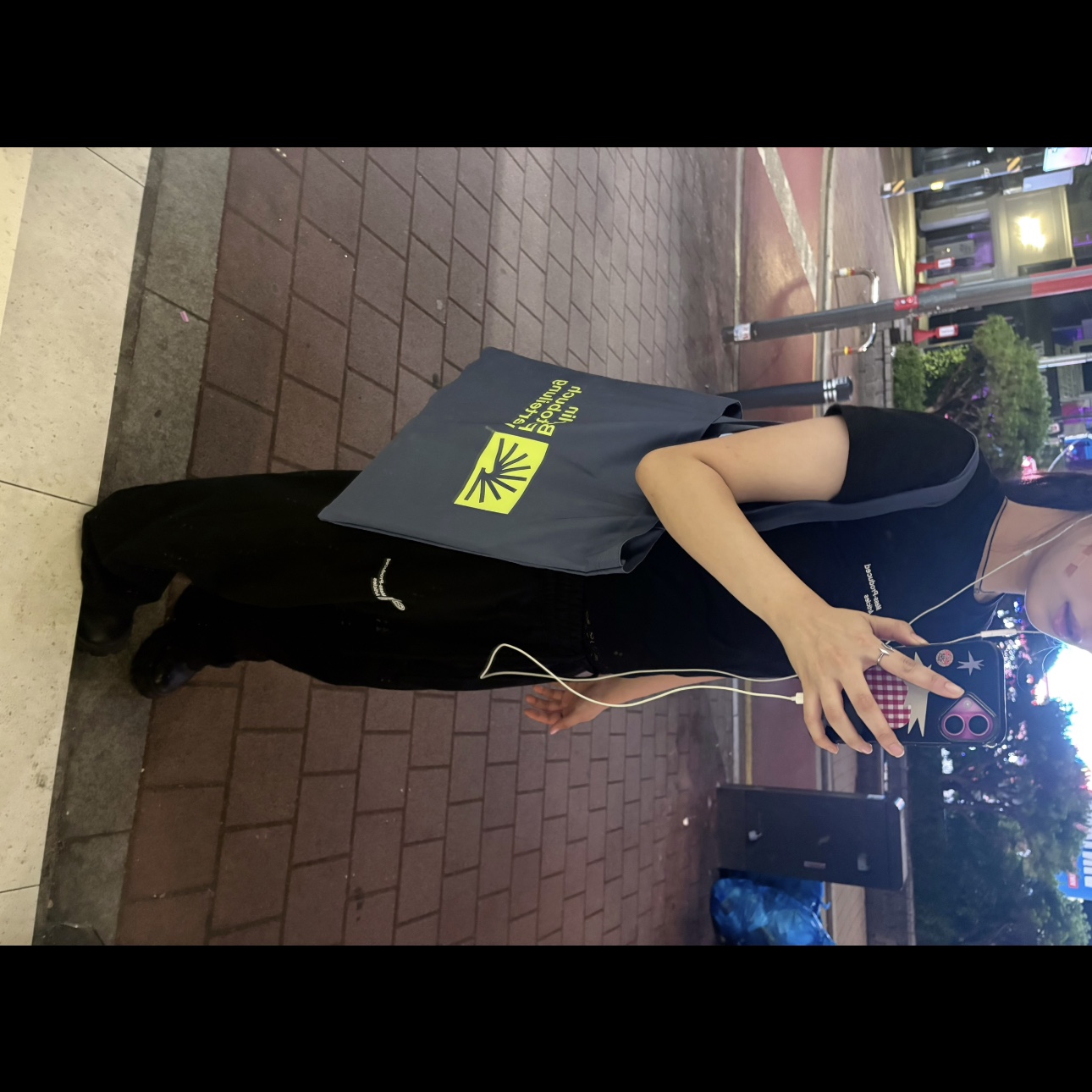 Berlin Photobook Distribution 002 Bag Slate Blue, Plastic Product MPa T-Shirt Black 착용 스타일 - 2