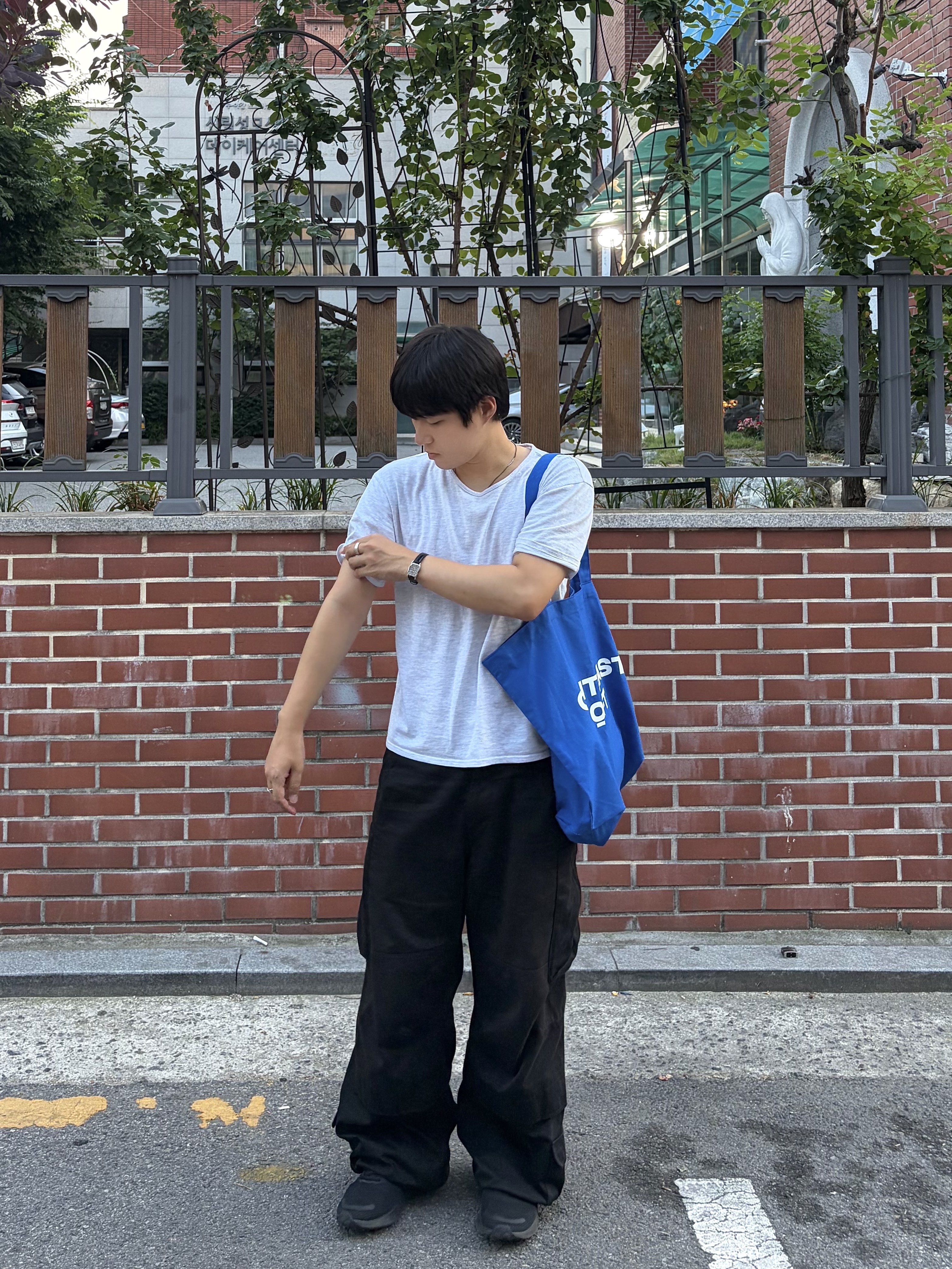 noun Easeful Tote Bag Blue, Hatchingroom Zip Cargo Work Pants Black 착용 스타일 - 2