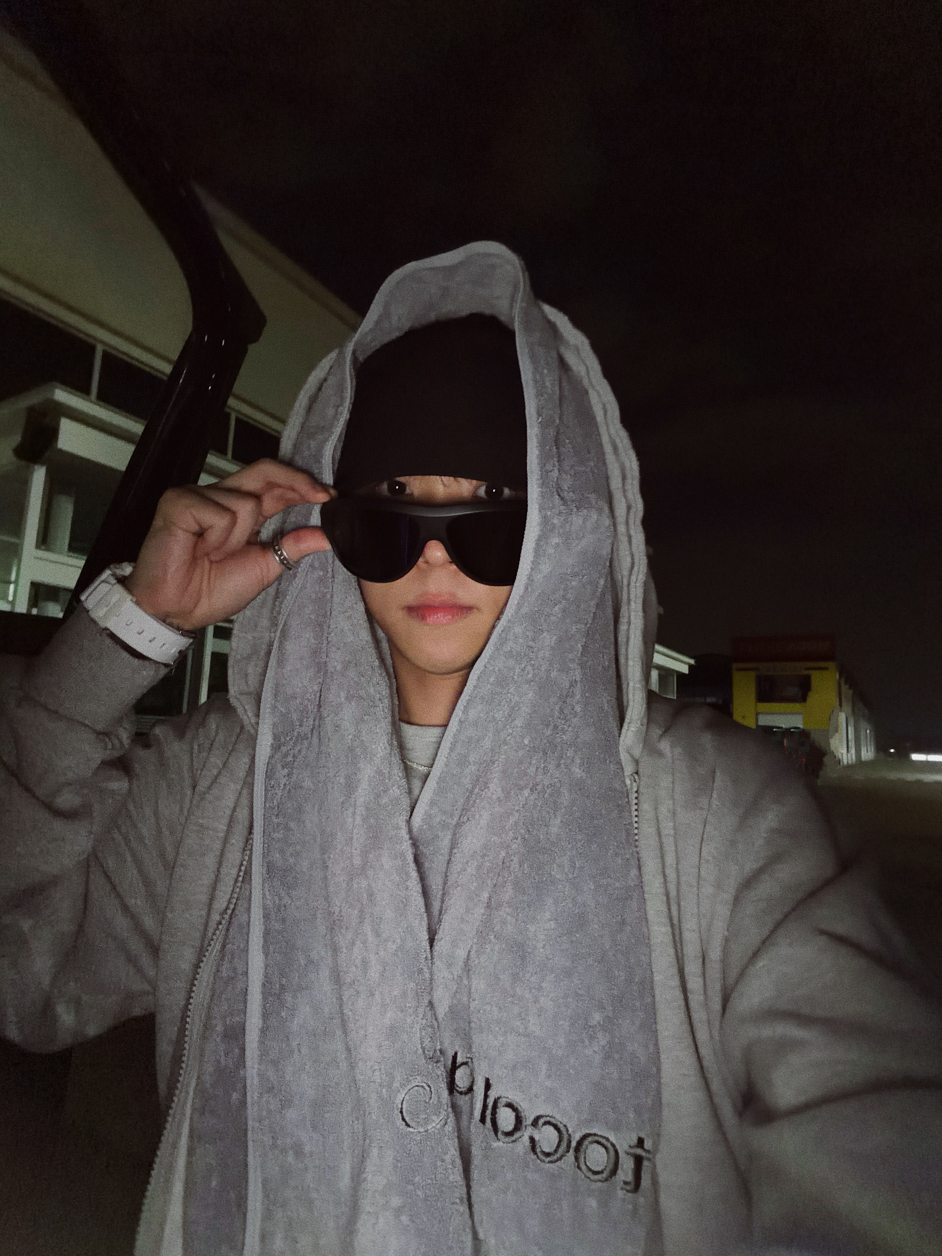 Protocol Index Terry Towel Zip Hoodie Melange Grey, Protocol Index Basketball Jorts Black 착용 스타일 - 4