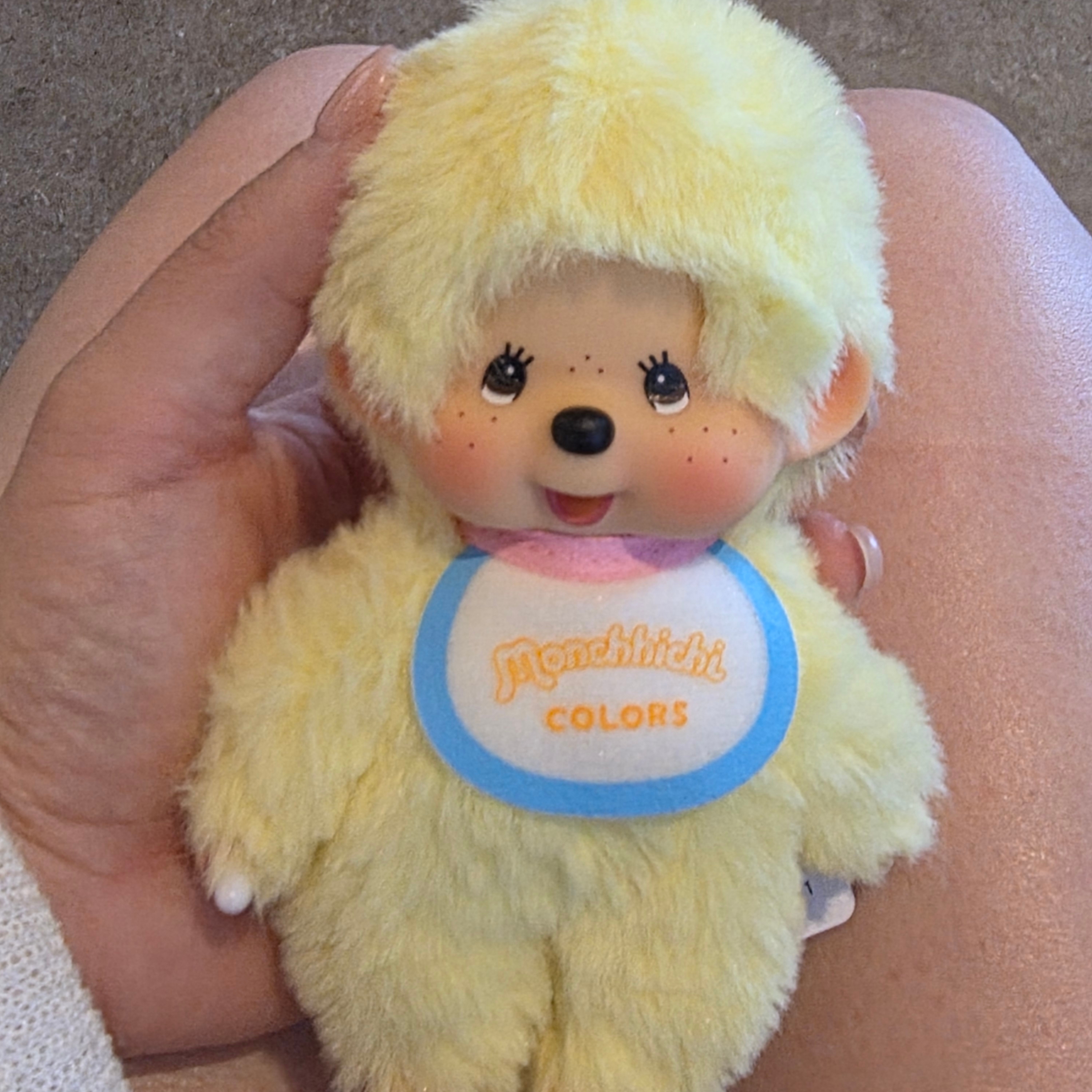 Monchhichi Colors Key Chain Yellow 착용 스타일