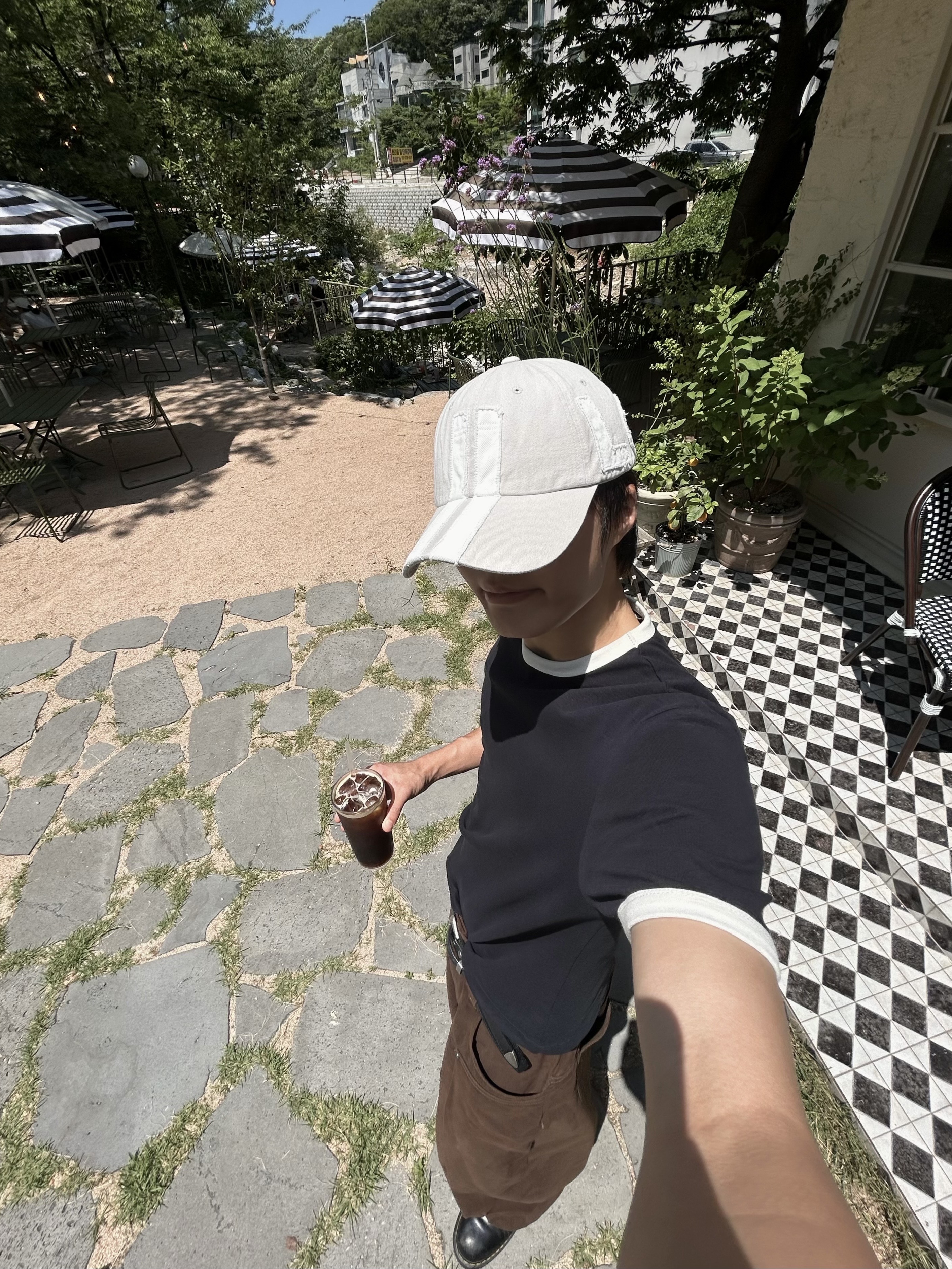 HAiiLO Center Line Cap Light Dust, LOSTGARDEN Route Black 착용 스타일 - 2