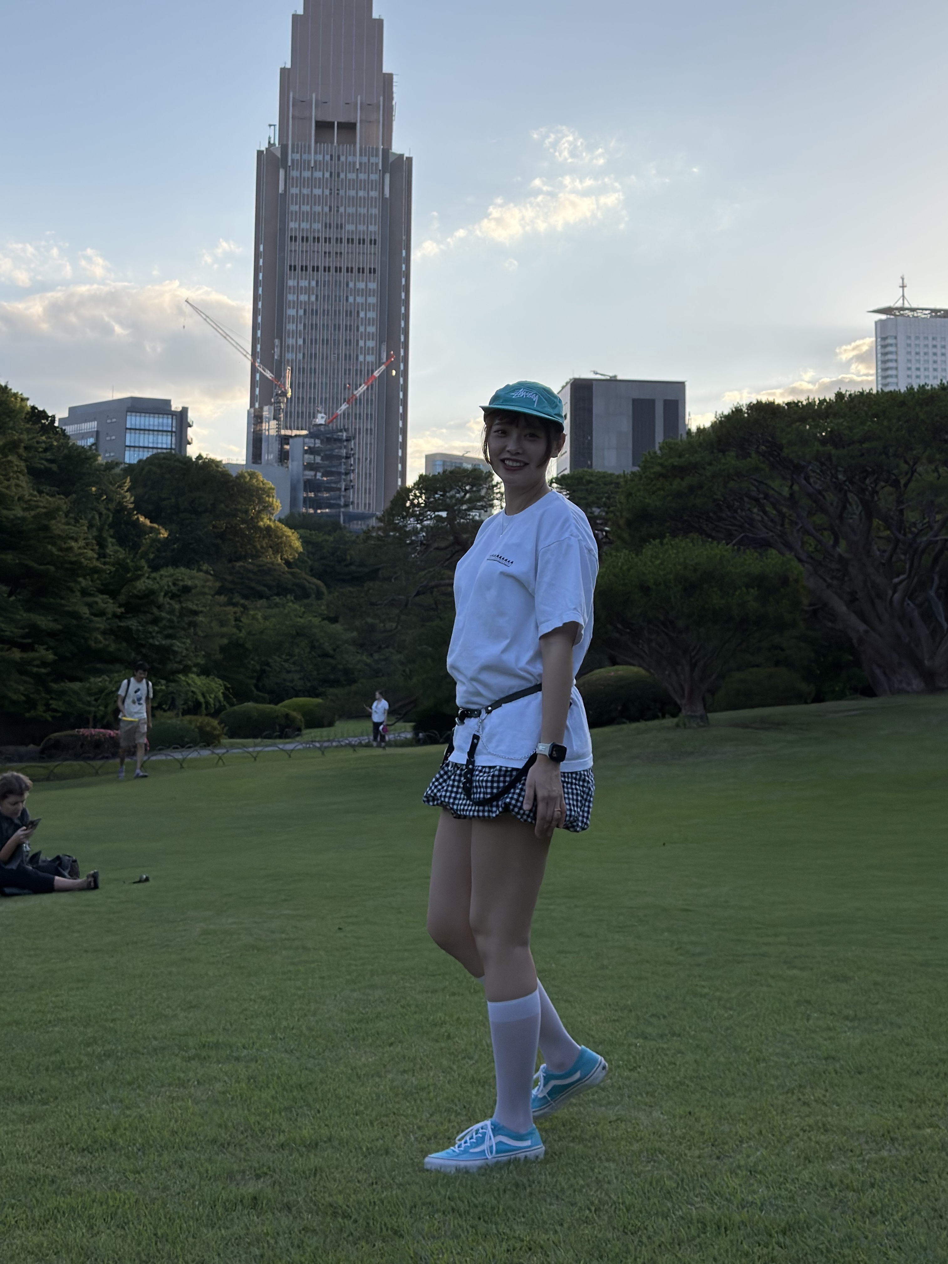 Tom Sachs Space Program Infinity Short Sleeve T-Shirt White, Vans Old Skool Mediterrian Blue 착용 스타일 - 5