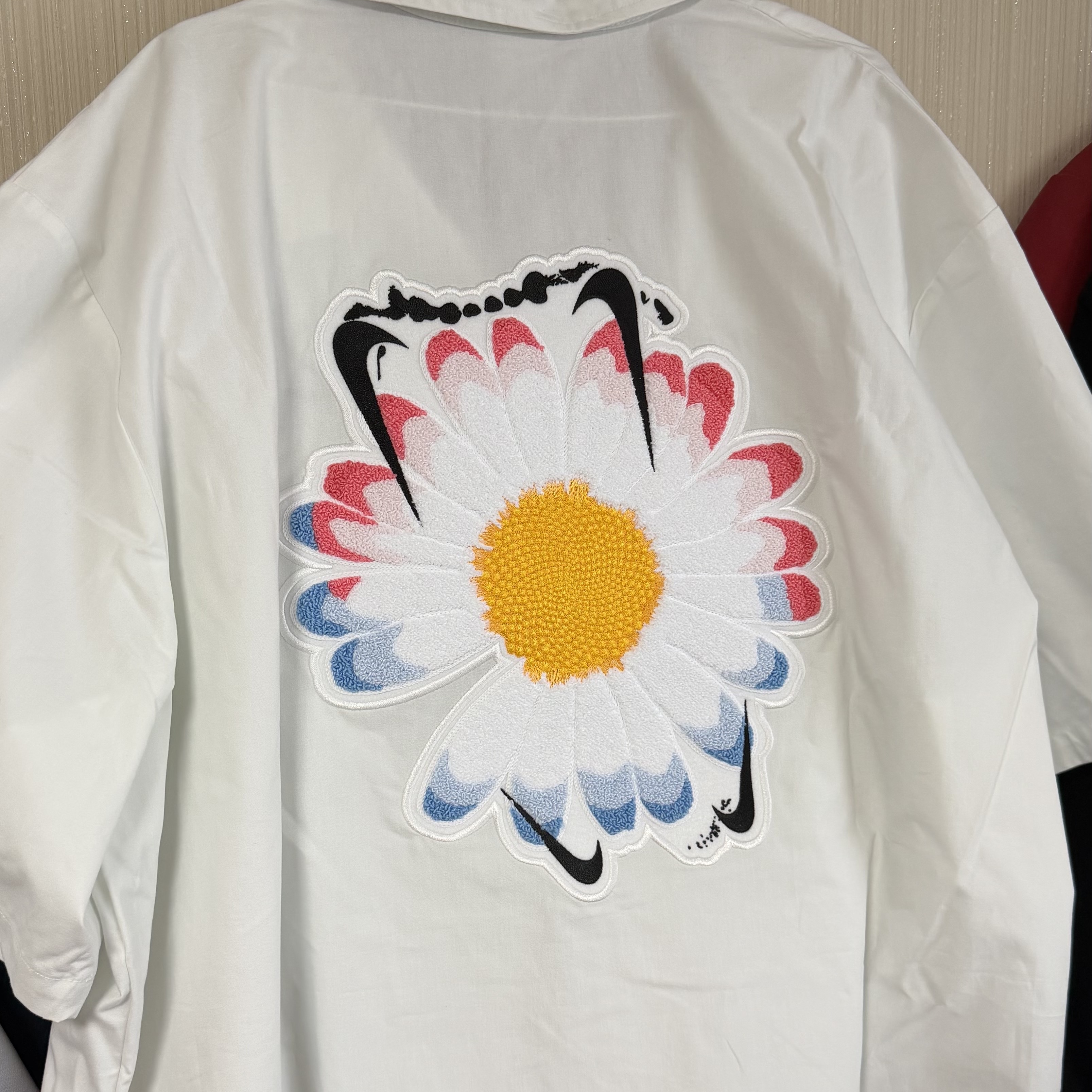 Nike x Peaceminusone Korea Short Sleeve Top White (IM3219-100) 착용 스타일 - 1
