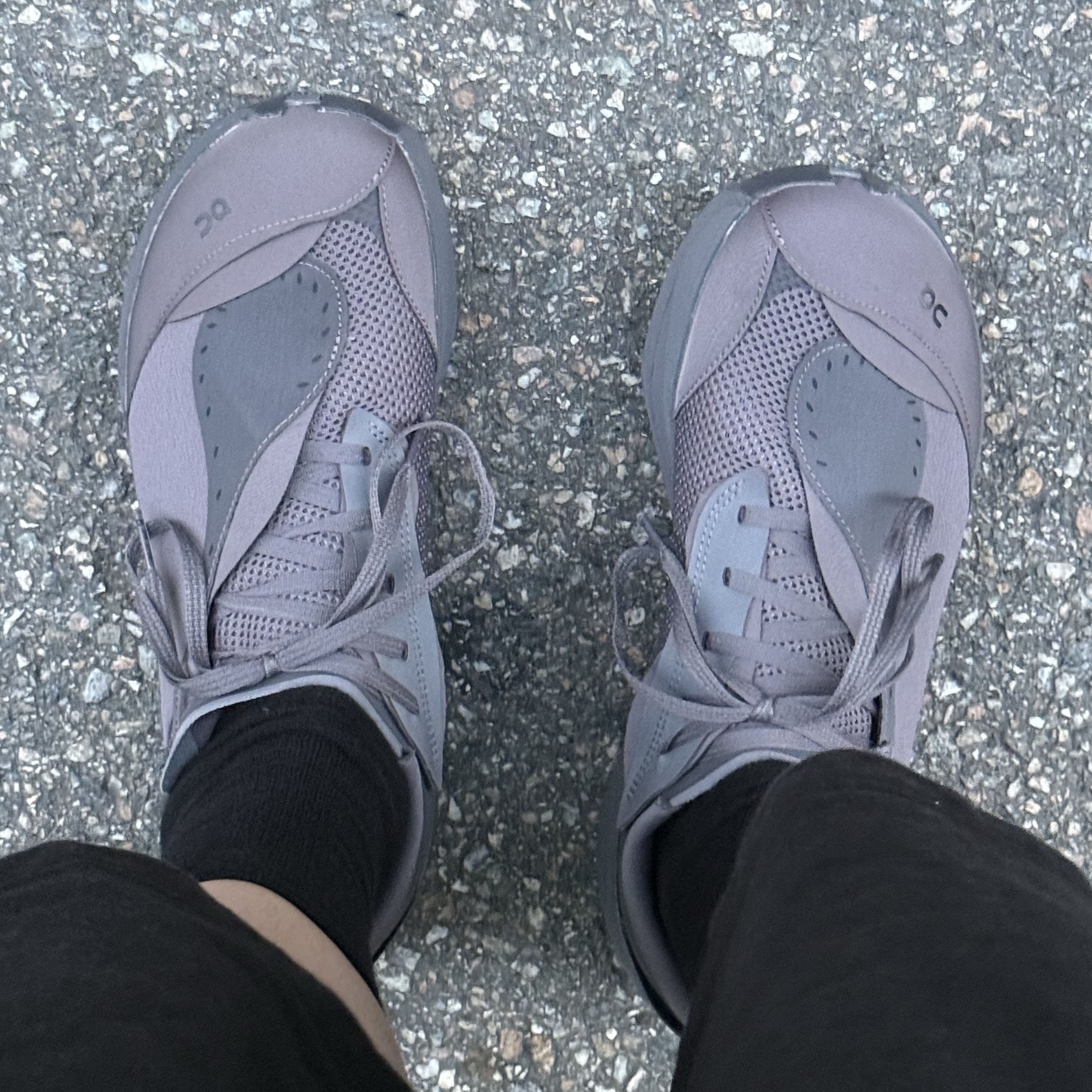 On Running x Post Archive Faction (Paf) Cloudboom Volt Ember Pebble 착용 스타일