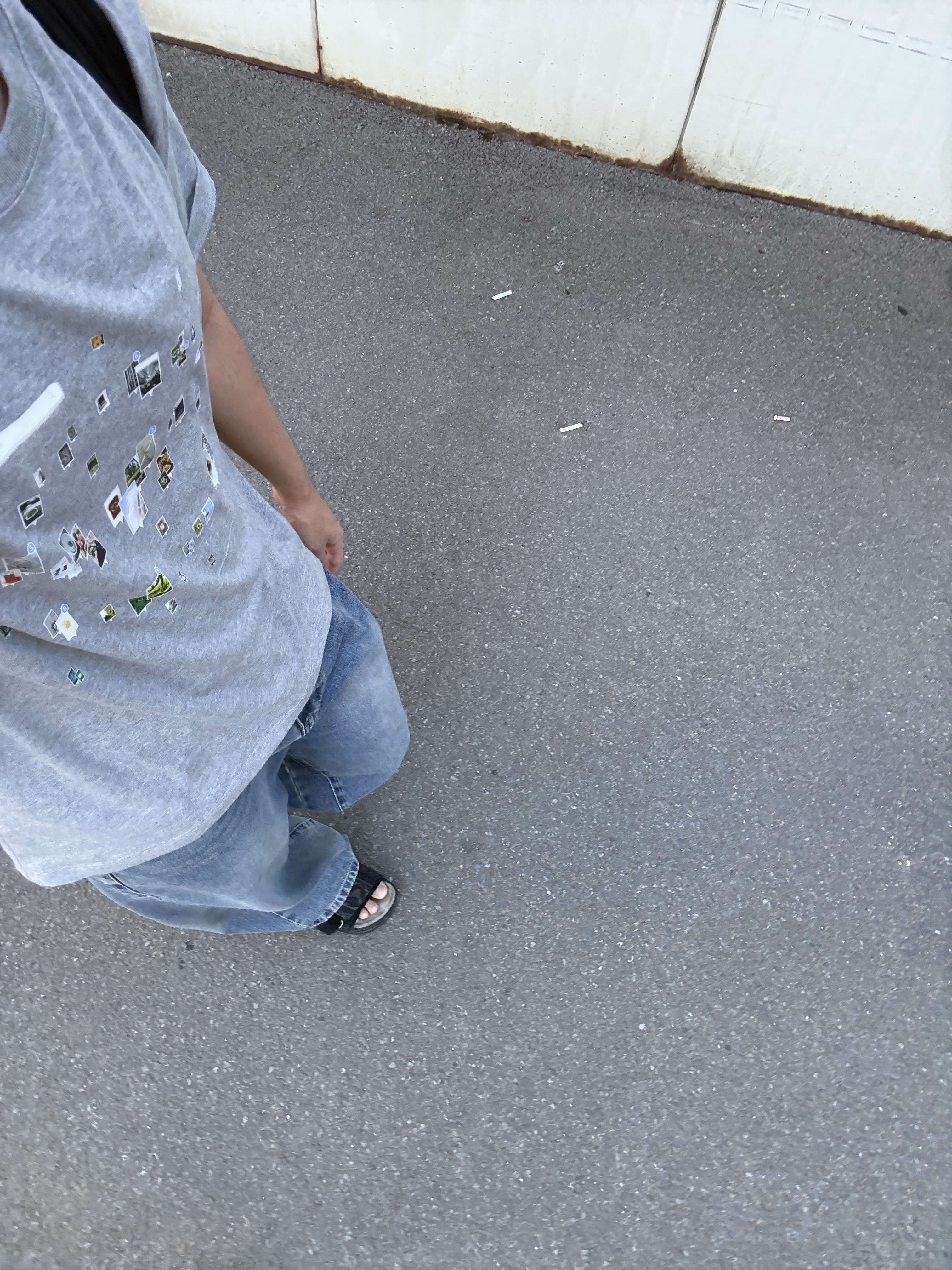 Polyteru Gosima Denim Pants Washed Blue, Sansan Gear Throwback T-Shirt Melange Grey 착용 스타일