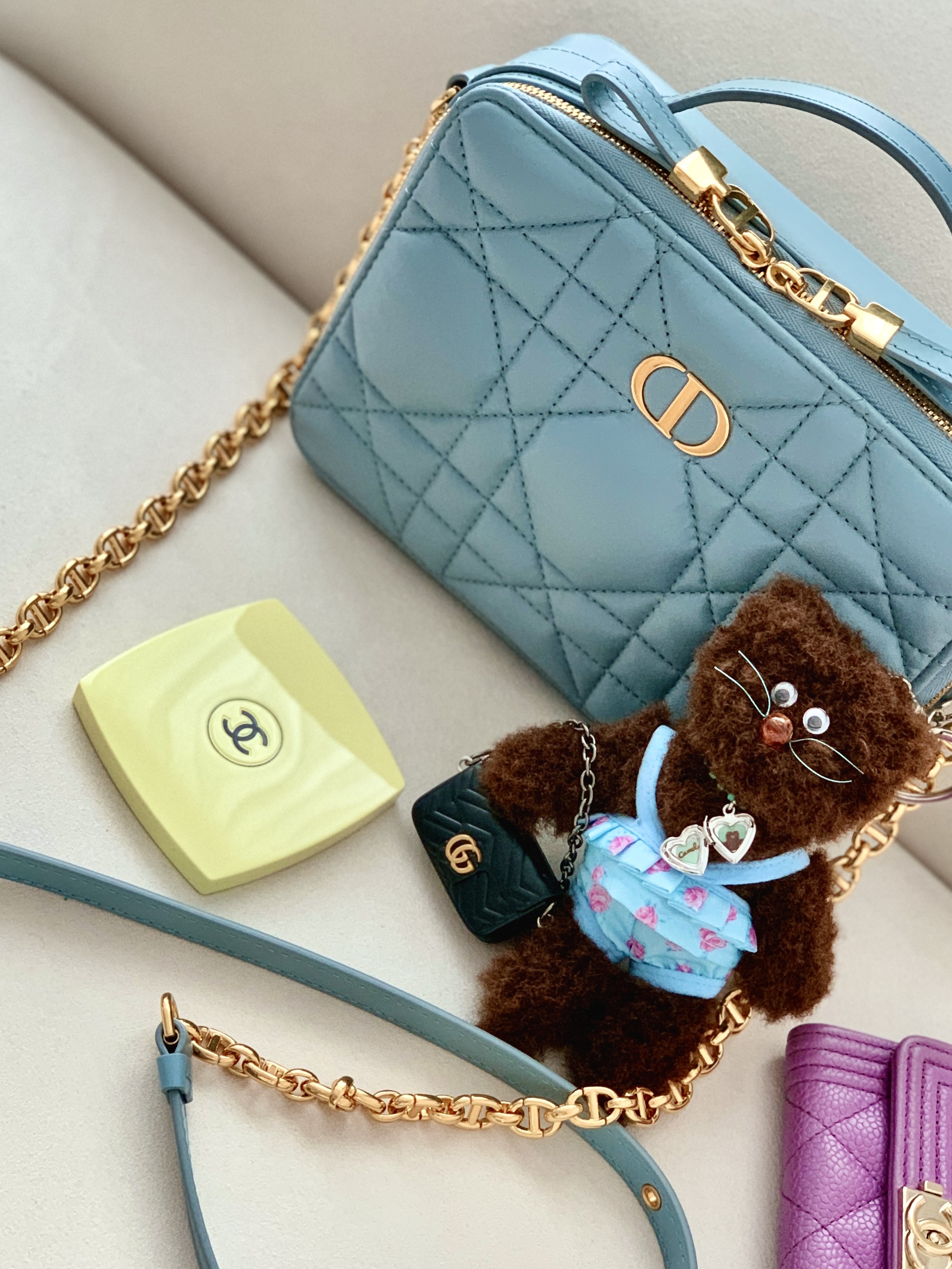 (W) Hunter Play Tall Wellington Rain Boots Black, Monamhee Creami Keyring Cream - KREAM Exclusive 착용 스타일 - 4
