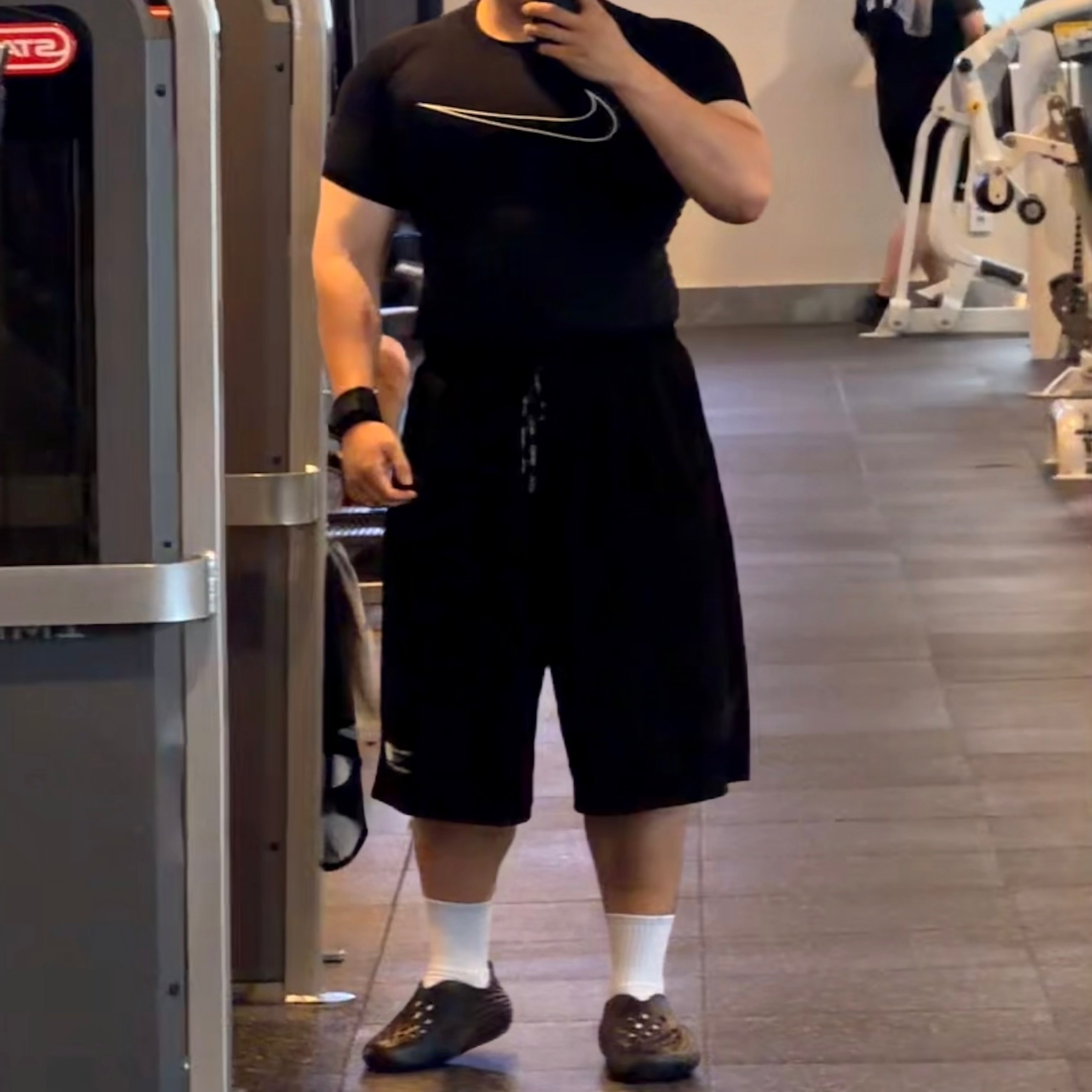 Nike Pro Dri-Fit Tight-Fit Short Sleeve Top Black - Asia, Nike ReactX Rejuven8 Triple Black 착용 스타일