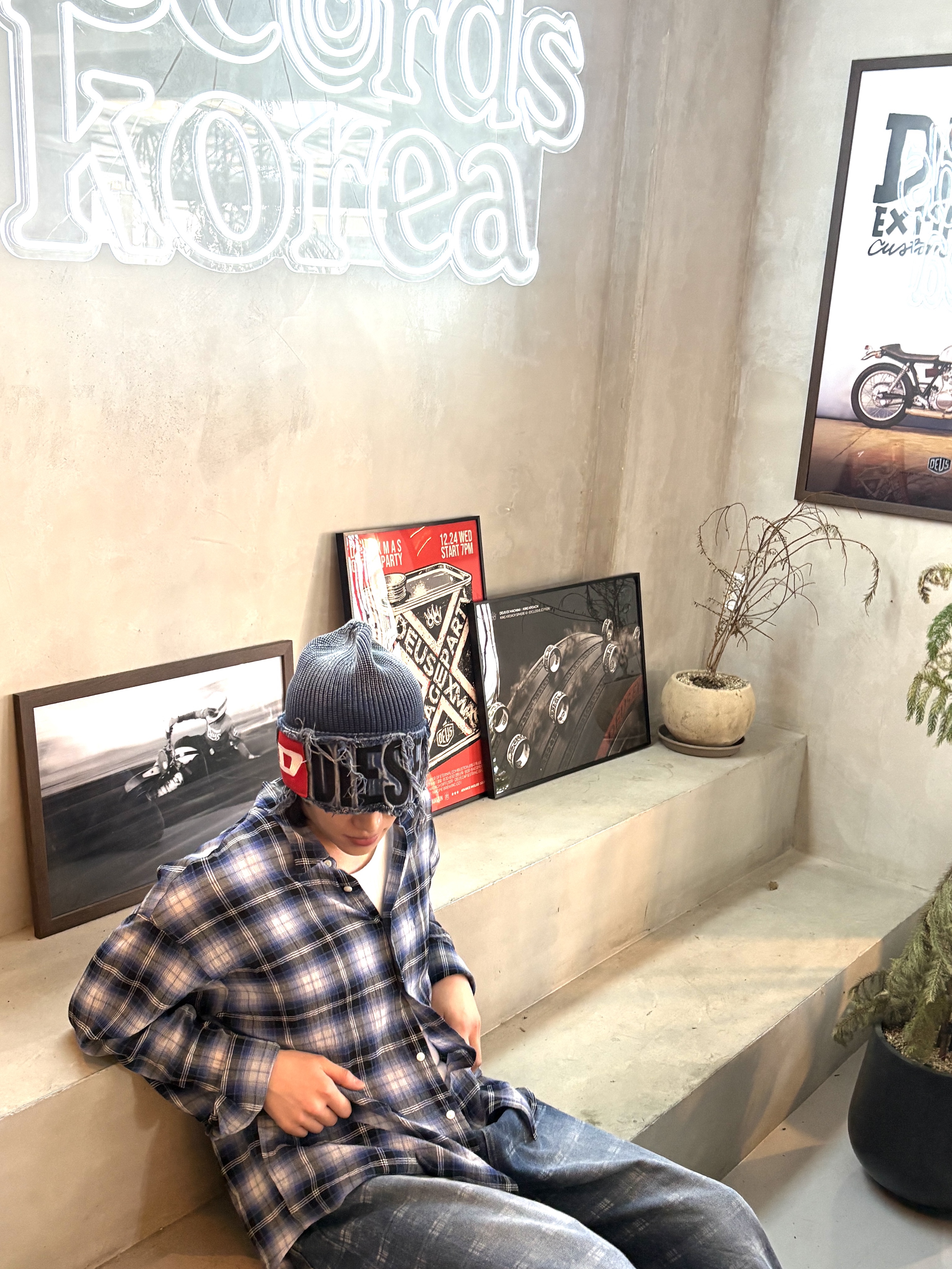 (W) Diesel K-Frok Beanie Blue 착용 스타일 - 10