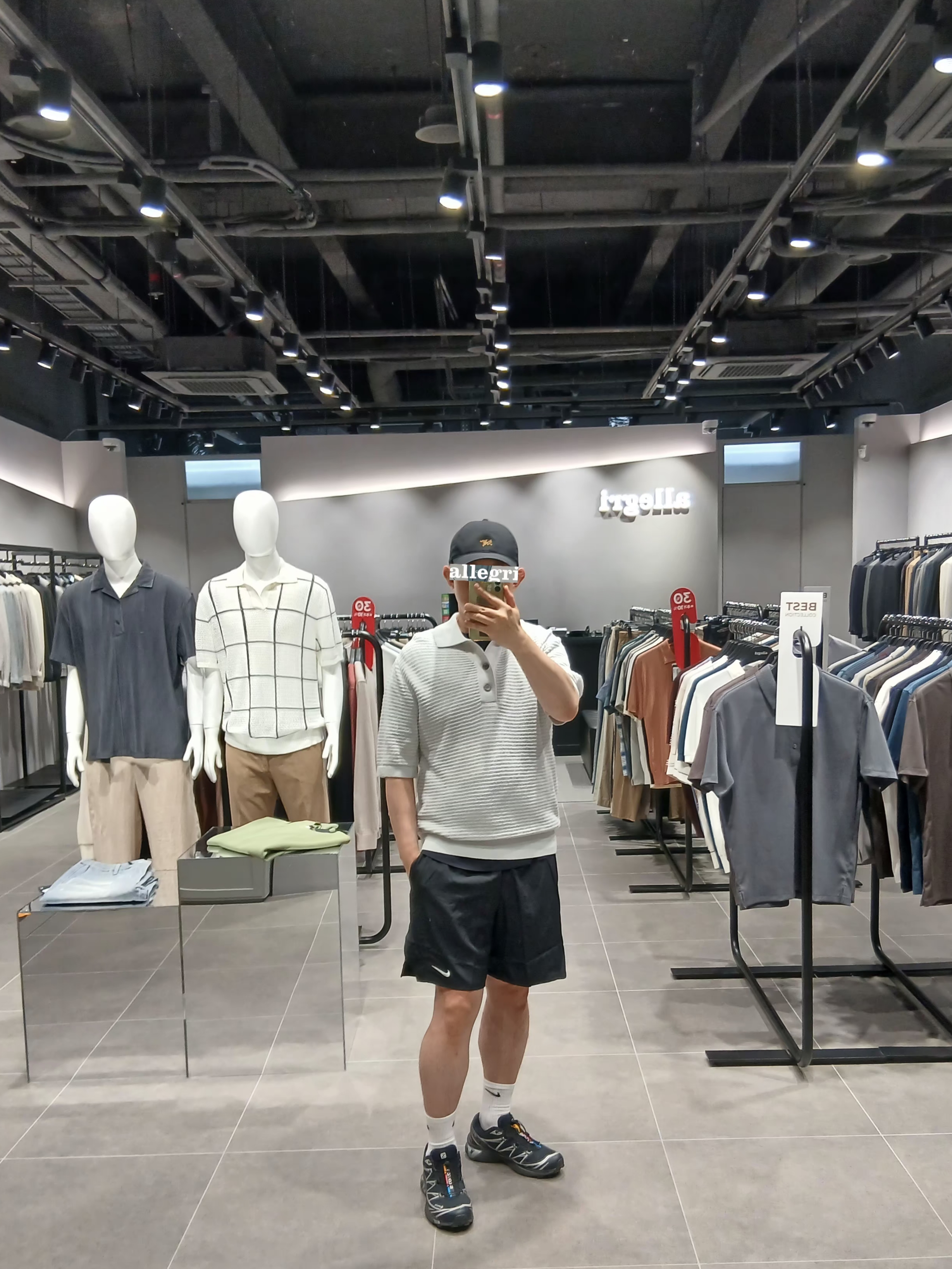 Arc'teryx Small Bird Cap Black, Nike Everyday Lightweight Training Crew Socks White (3 Pack/Korean Ver.) 착용 스타일 - 1