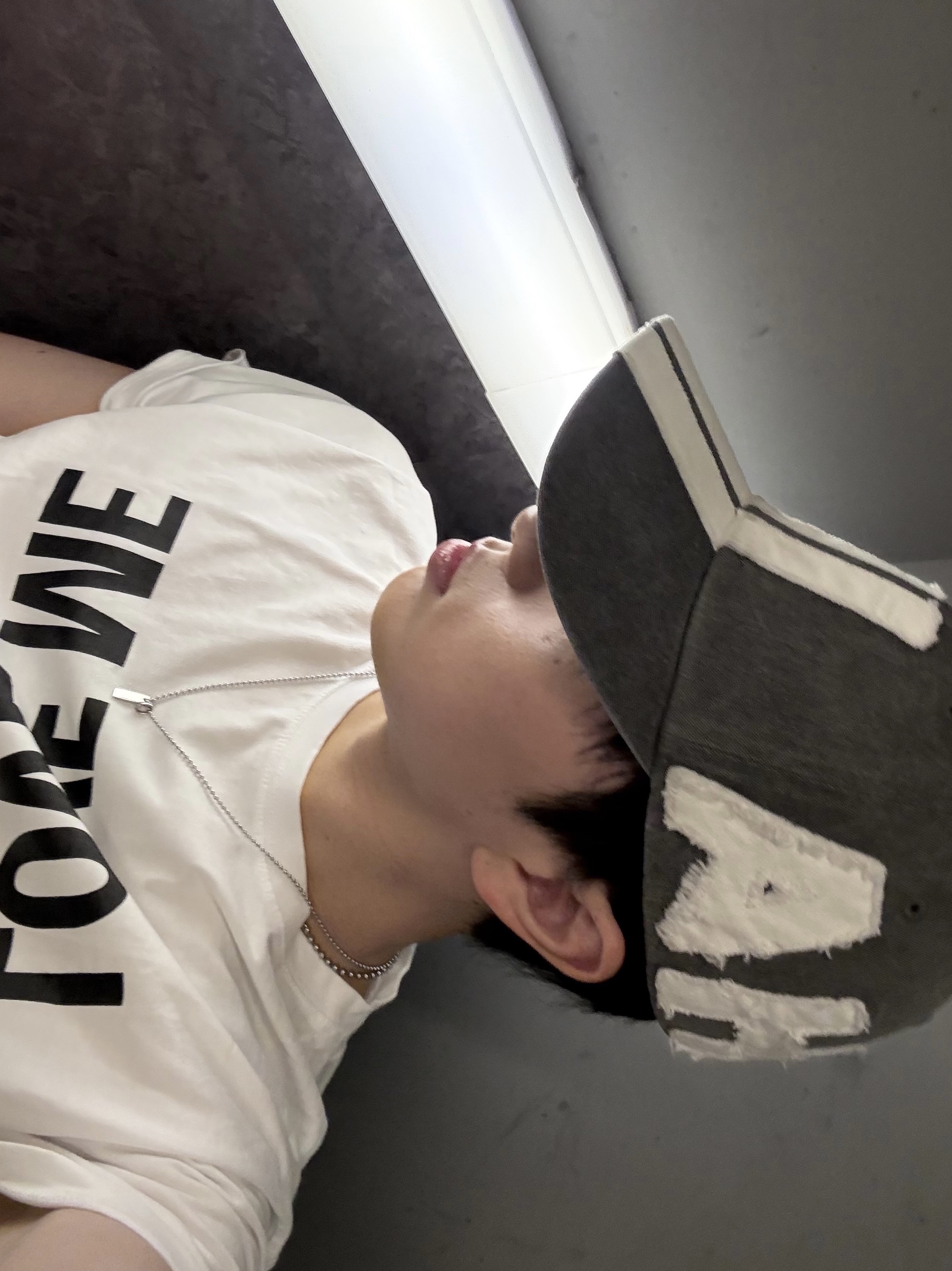 HAiiLO Center Line Cap Smoky Fig, Puma H-street OG Black Silver 착용 스타일 - 1
