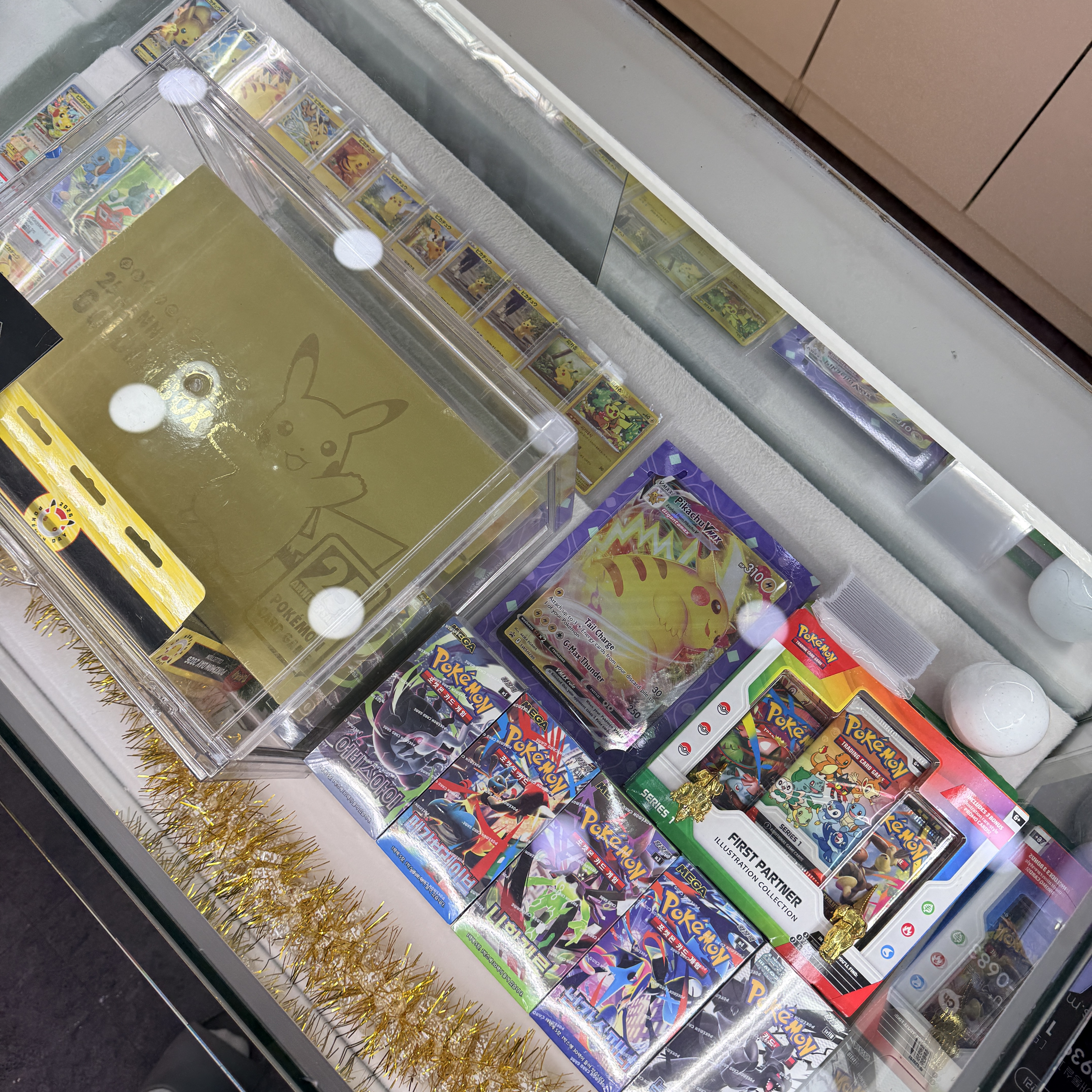 Pokemon TCG First Partner Illustration Collection Series Vol.1 Box (English Ver.) 착용 스타일 - 2