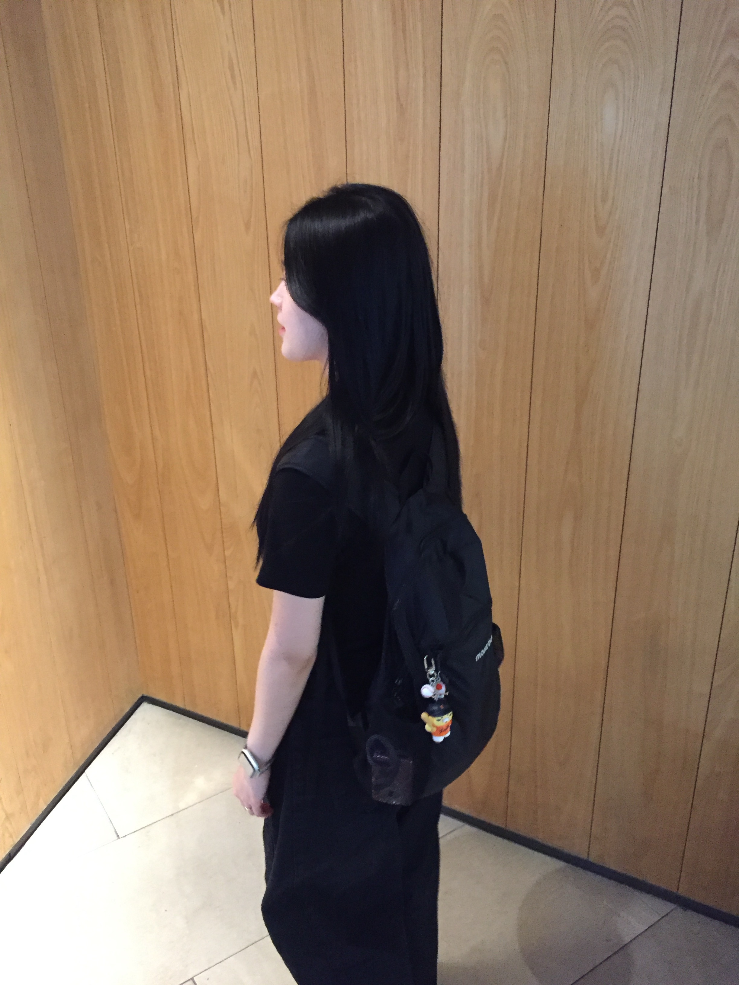Montbell Pocketable Light Pack 15 Black 착용 스타일