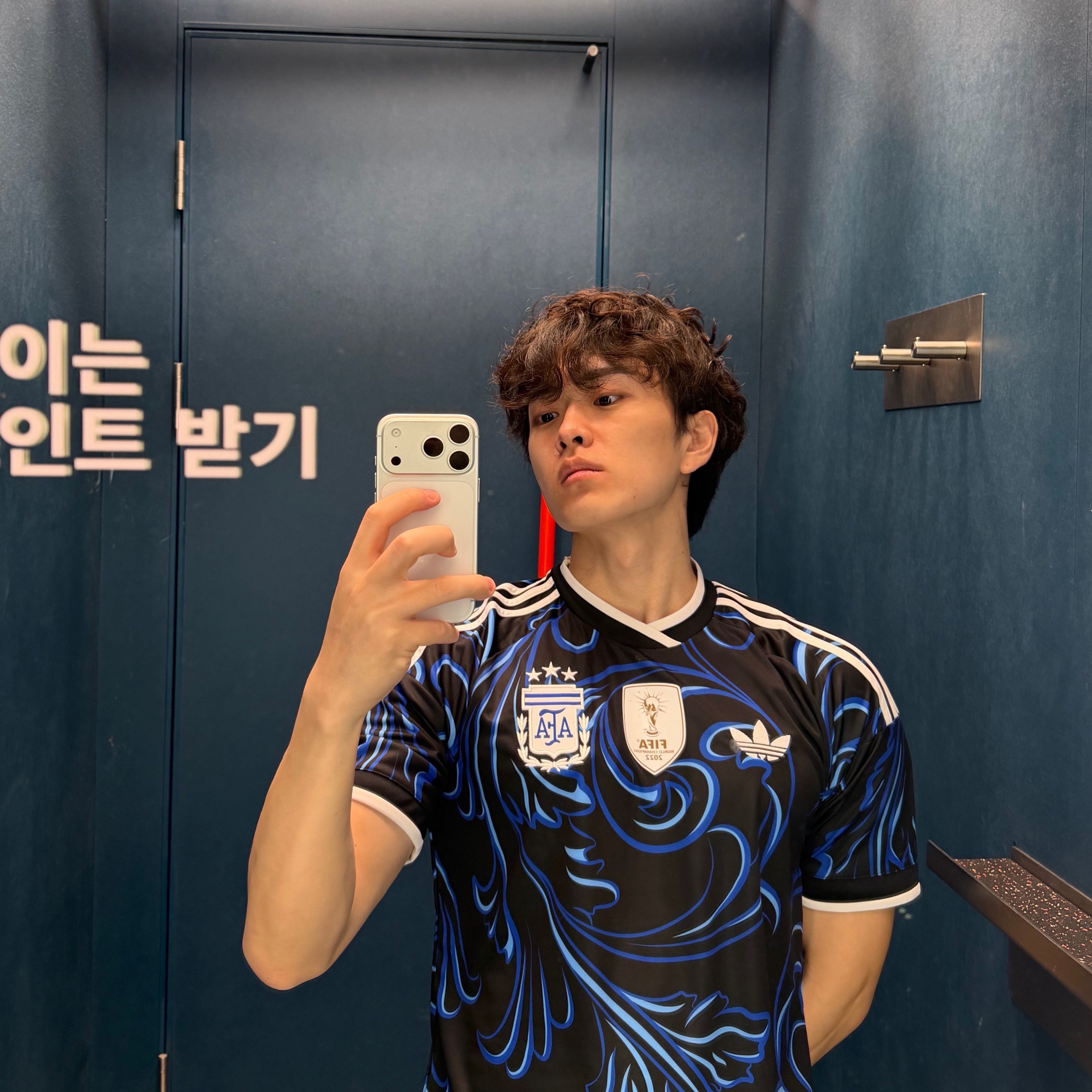 Adidas Argentina 2026 Away Jersey Black Lucid Blue - KR Sizing (Non Marking Ver.) 착용 스타일