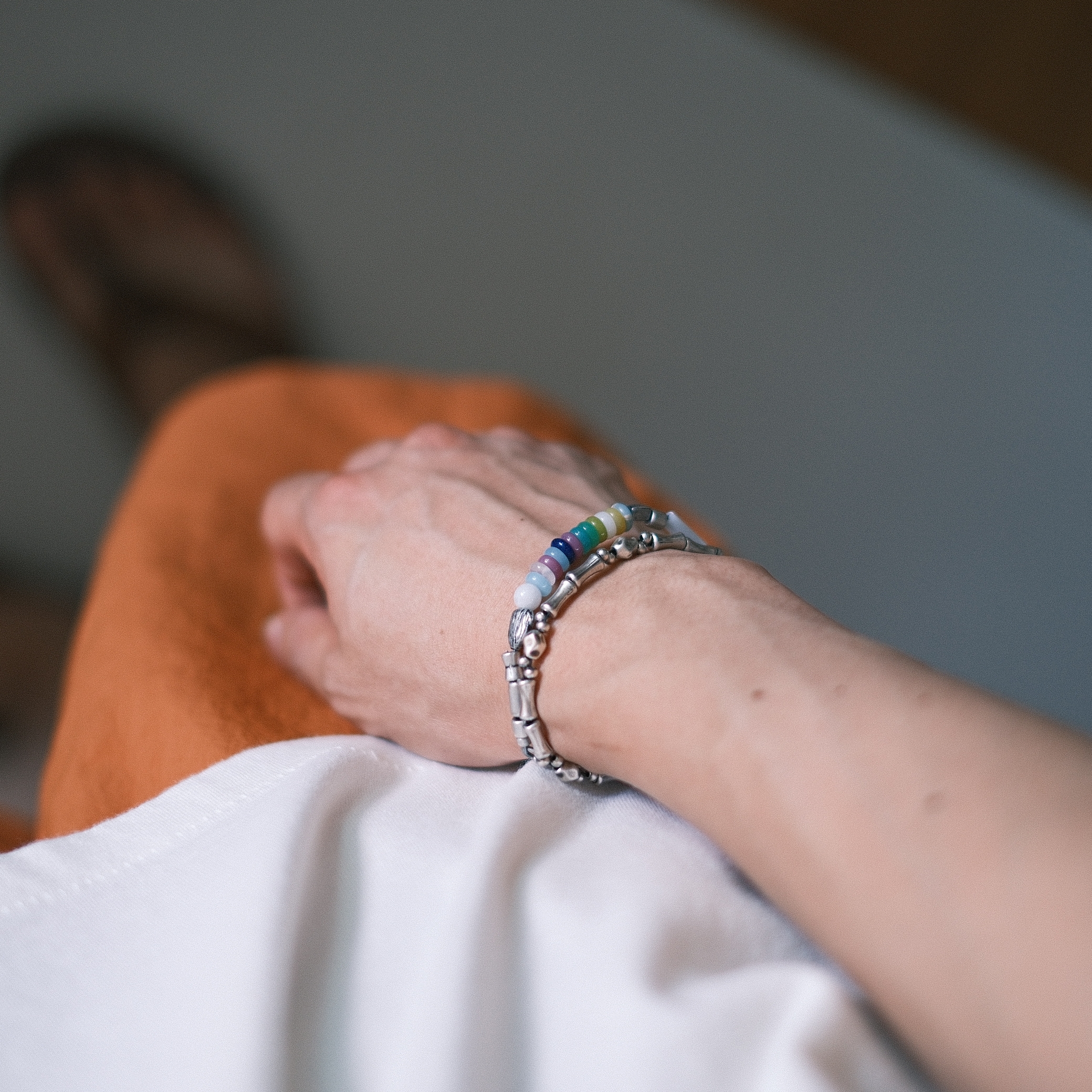 TEVA Men Hurricane Flip CSD, Millo Archive Orbi Bracelet Silver 착용 스타일 - 4