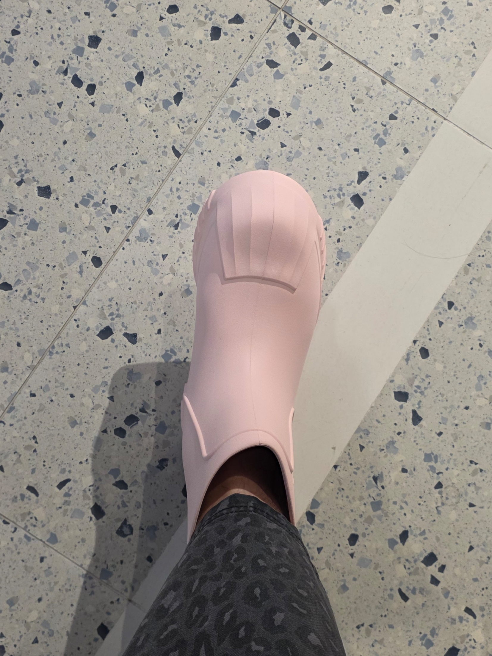 (W) Adidas Adifom Superstar Boot Sandy Pink 착용 스타일 - 3