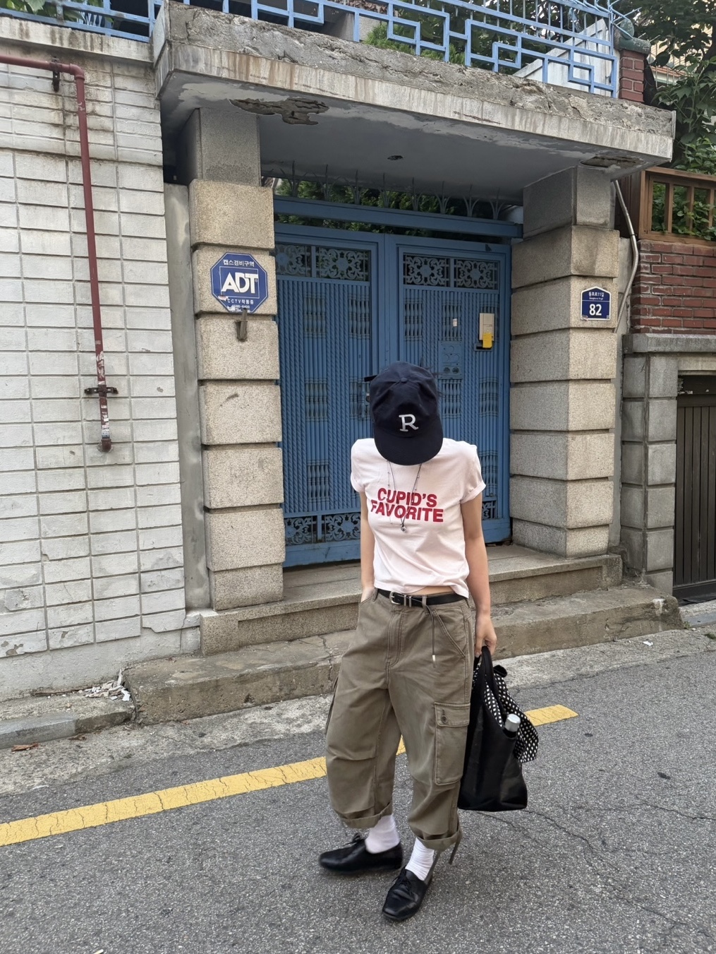 CHOWOO Vintage Military Capri Cargo Pants Washed Khaki 착용 스타일 - 1