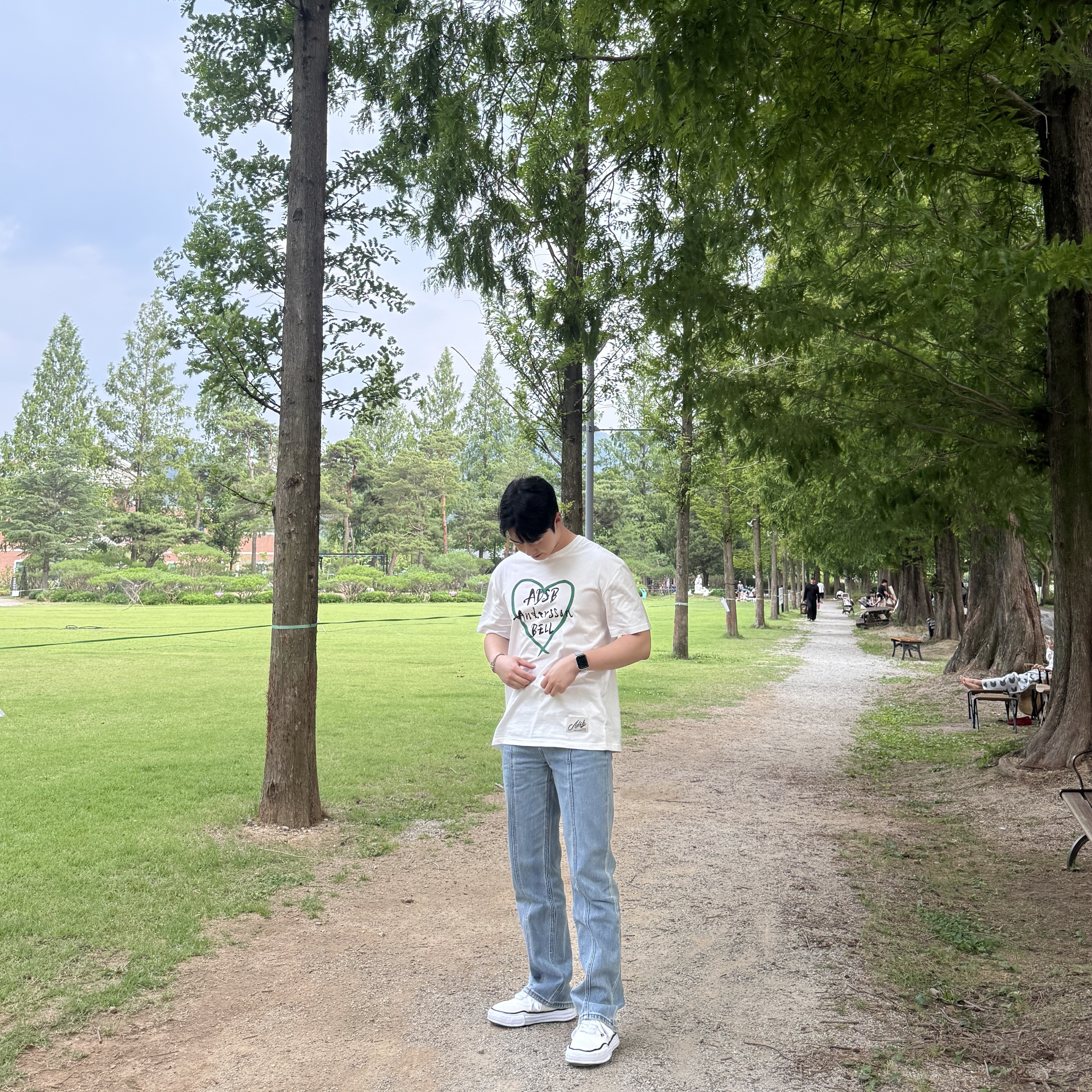 Maison Mihara Yasuhiro Baker OG Sole Canvas Low Cut Sneakers White 착용 스타일