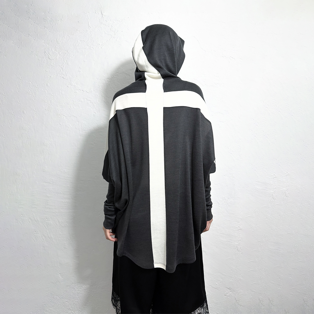 스틸레써디 배트윙 크로스 니트 후디 그레이(Still Lethardy Batwing Cross Knit Hoodie Grey) - 5
