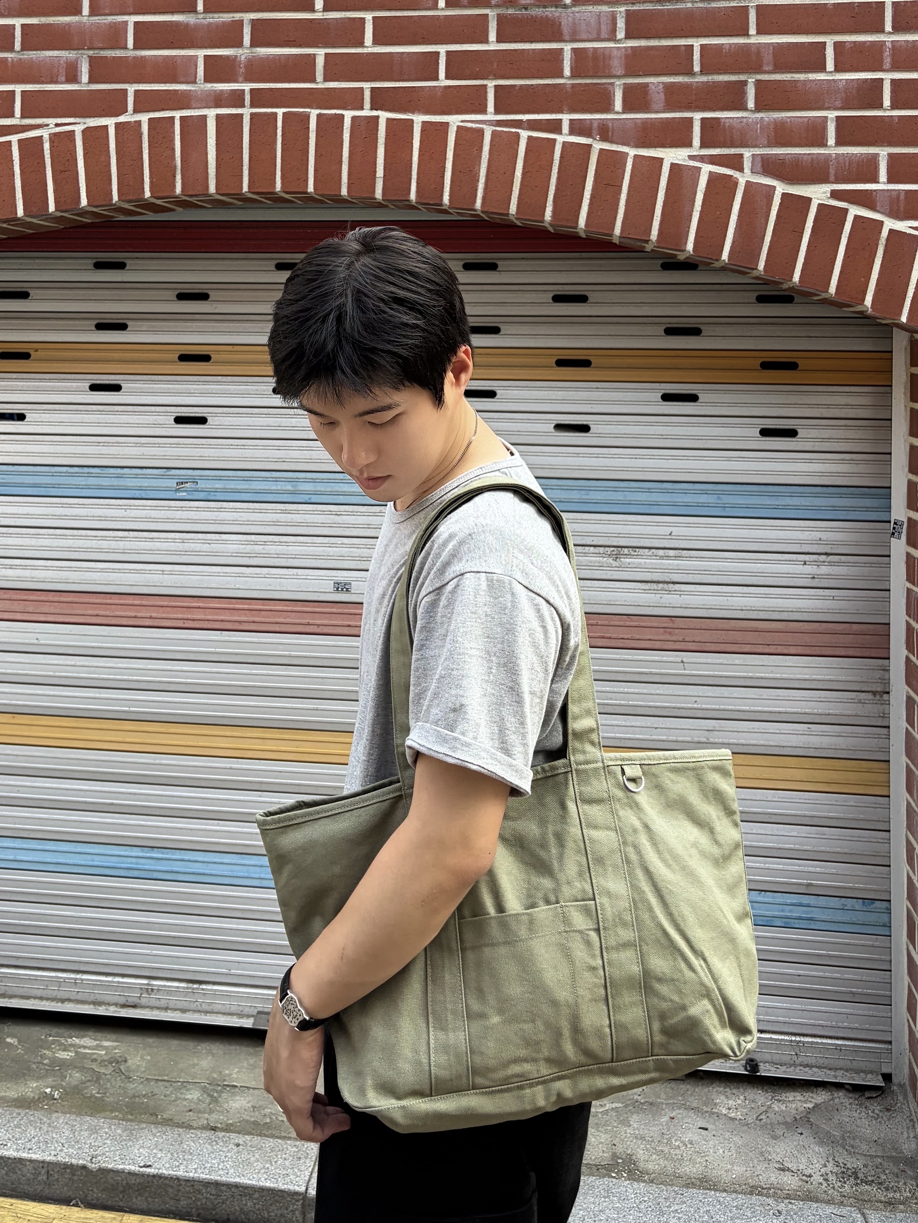 Hatchingroom Zip Cargo Work Pants Black, Dr. Martens 1461 Smooth Black 착용 스타일 - 4