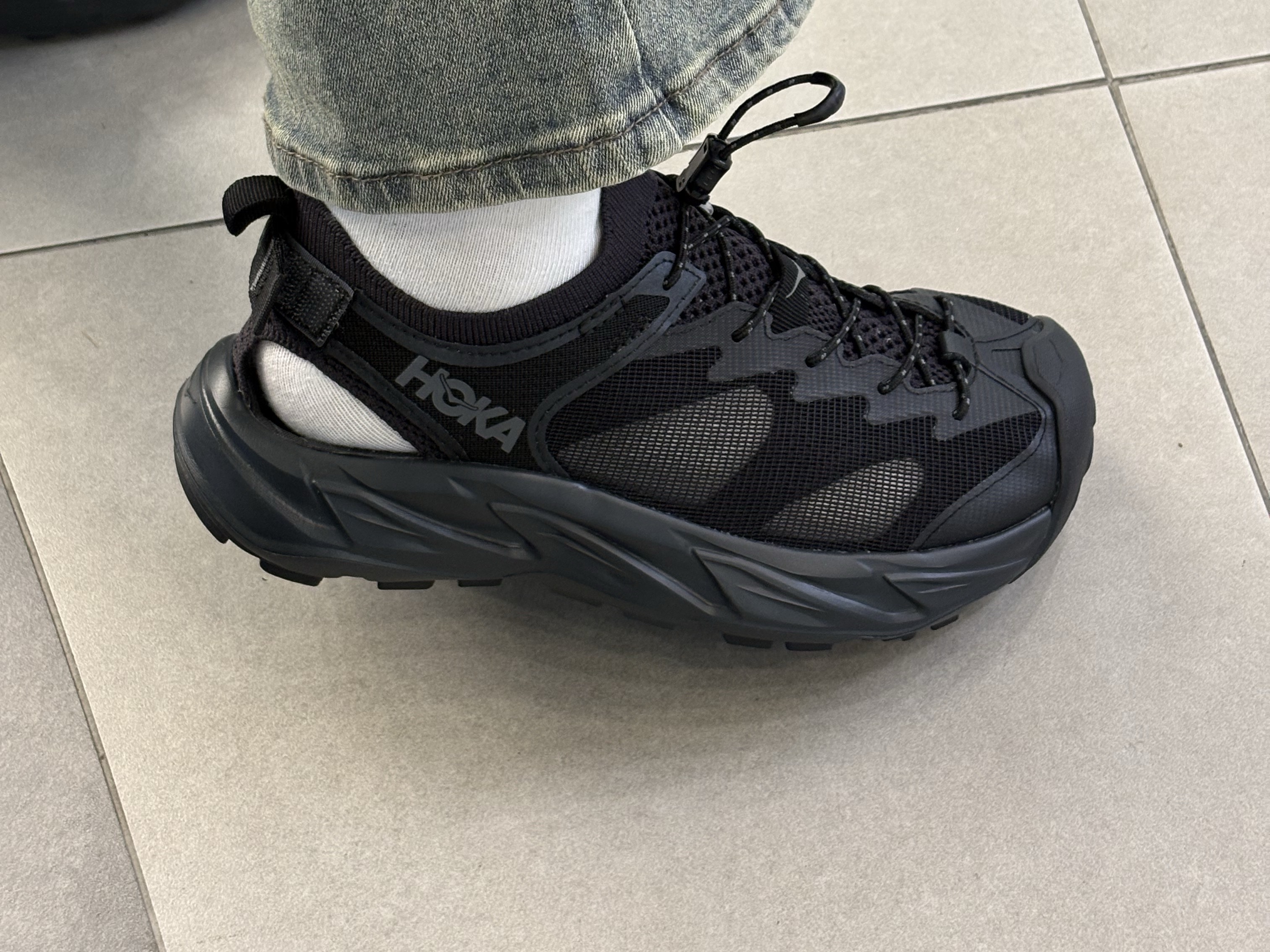Hoka Hopara 2 Black, (W) Hoka Hopara 2 Black 착용 스타일