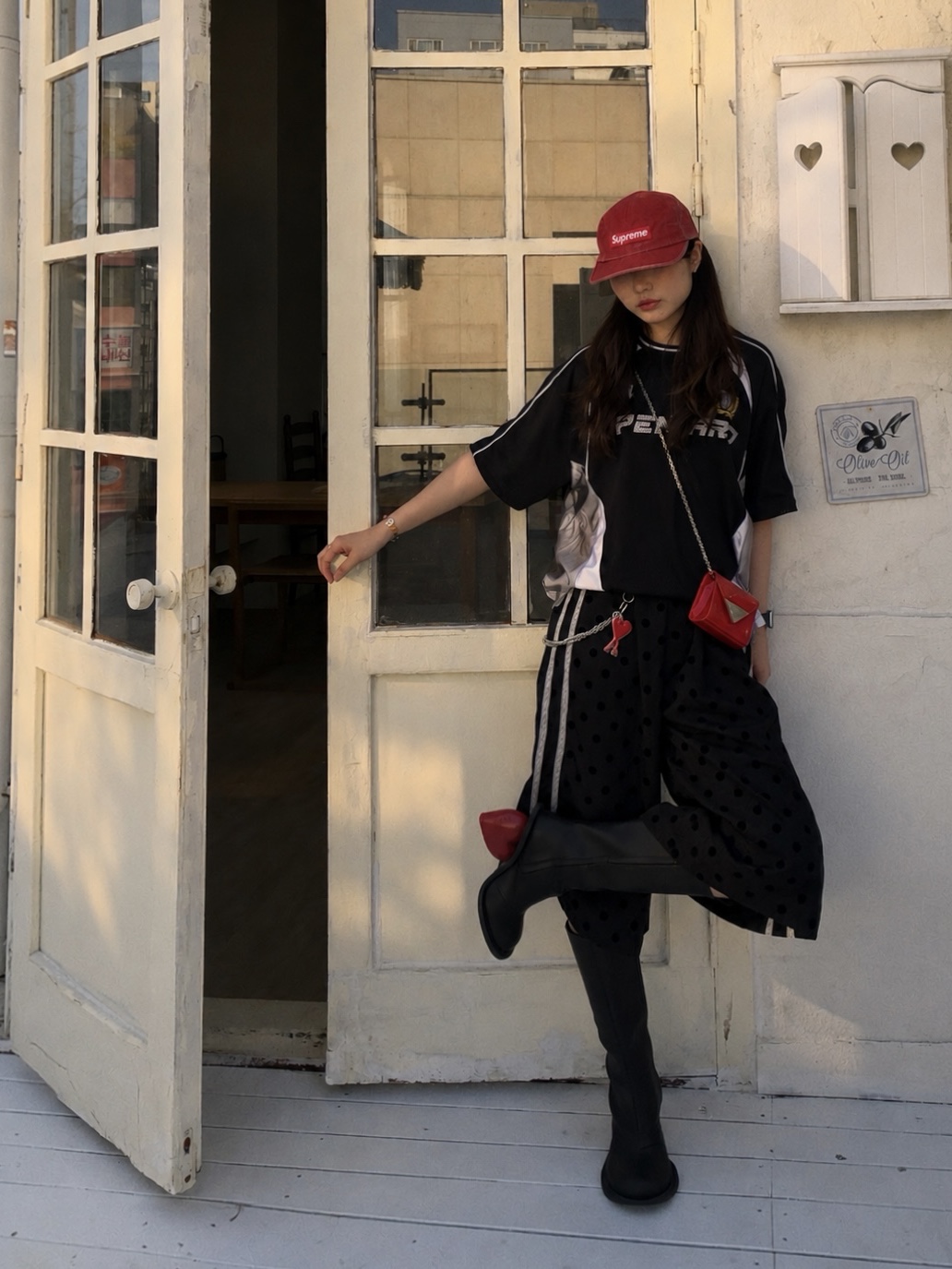 Supreme Coated Denim Camp Cap Red - 24SS 착용 스타일 - 2